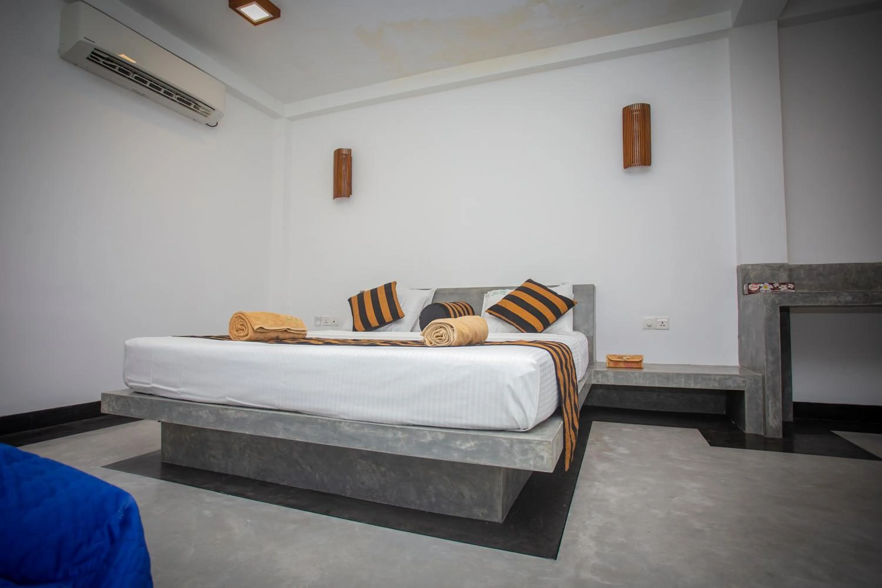 Bed in Green Villa Unawatuna