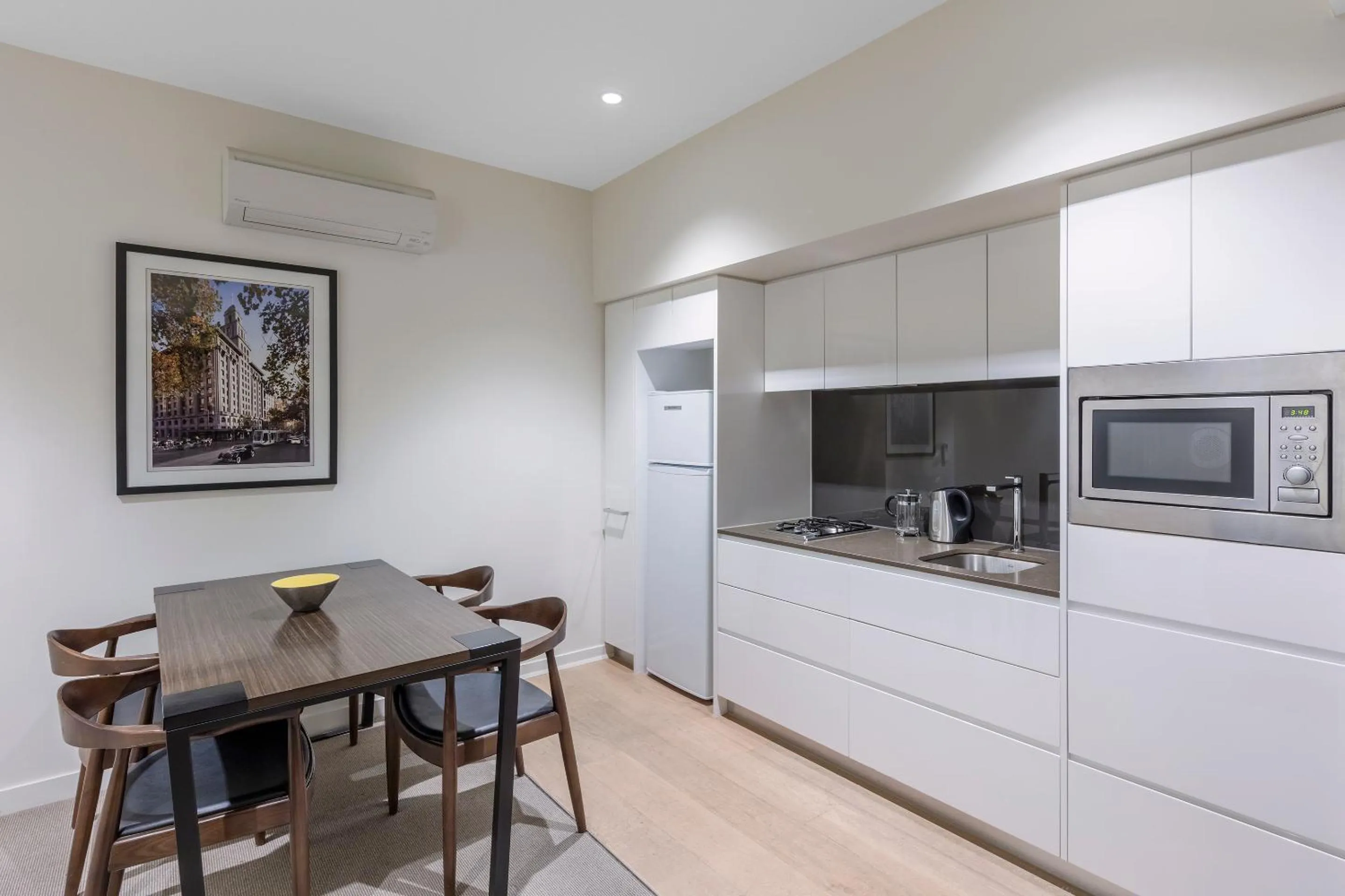 Kitchen or kitchenette in Wyndham Hotel Melbourne