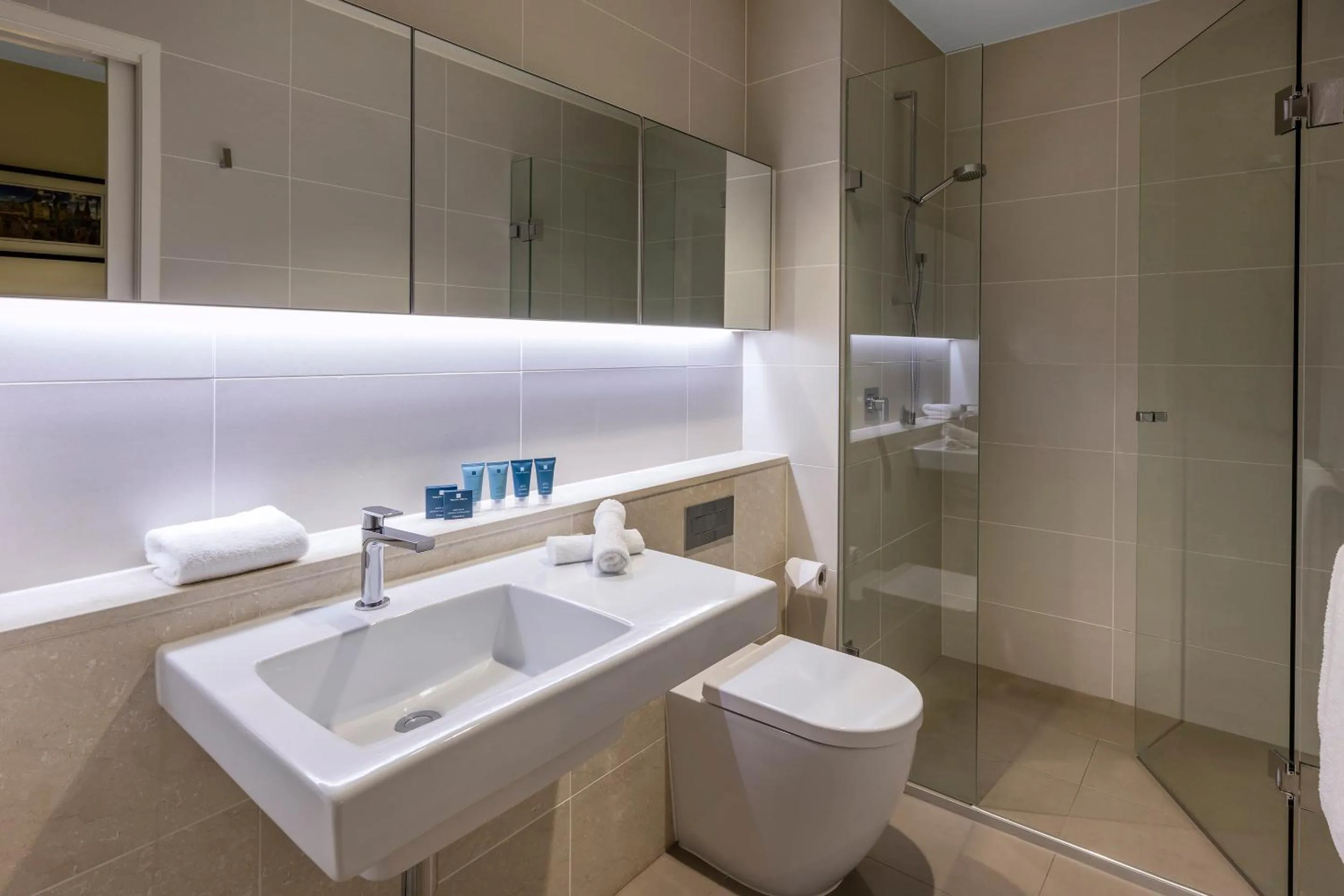 Bathroom in Wyndham Hotel Melbourne