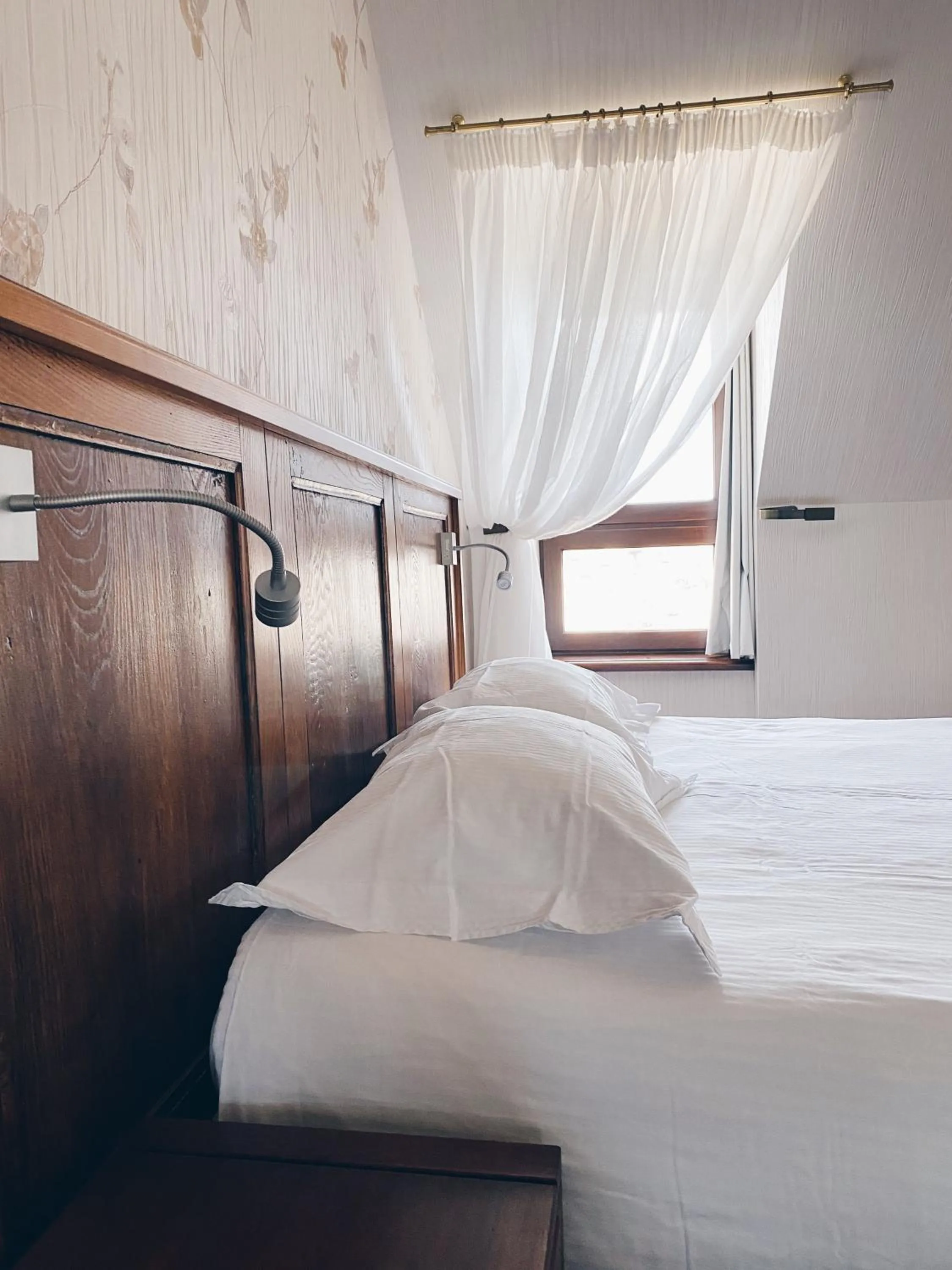 Bedroom, Bed in Le Régis