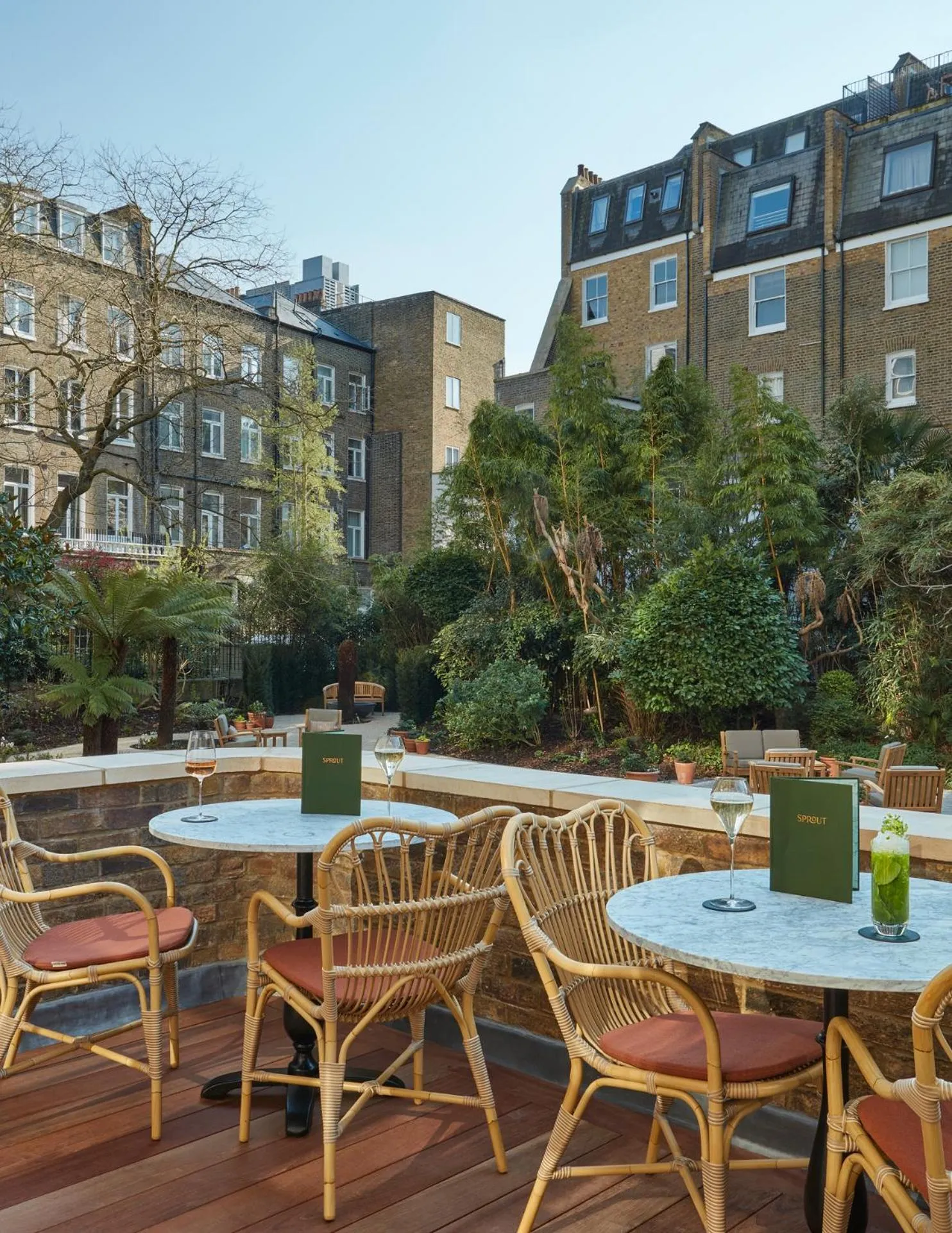 Lounge or bar in Miiro Templeton Garden