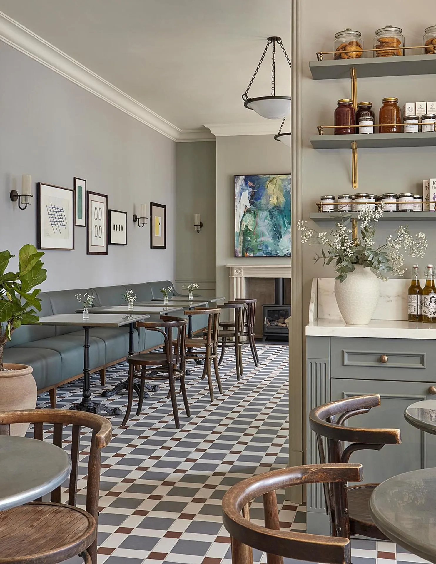 Restaurant/places to eat in Miiro Templeton Garden