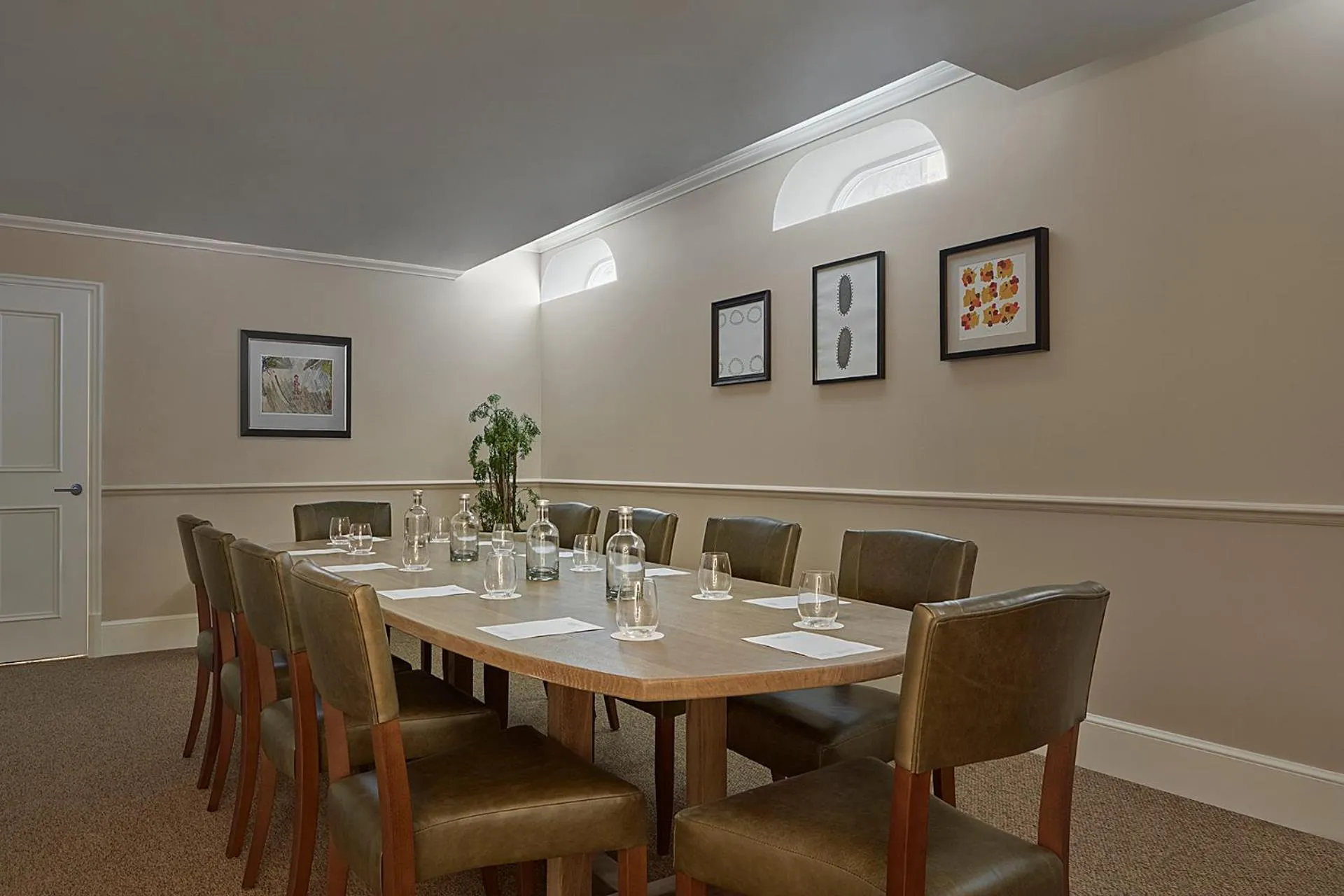 Meeting/conference room in Miiro Templeton Garden