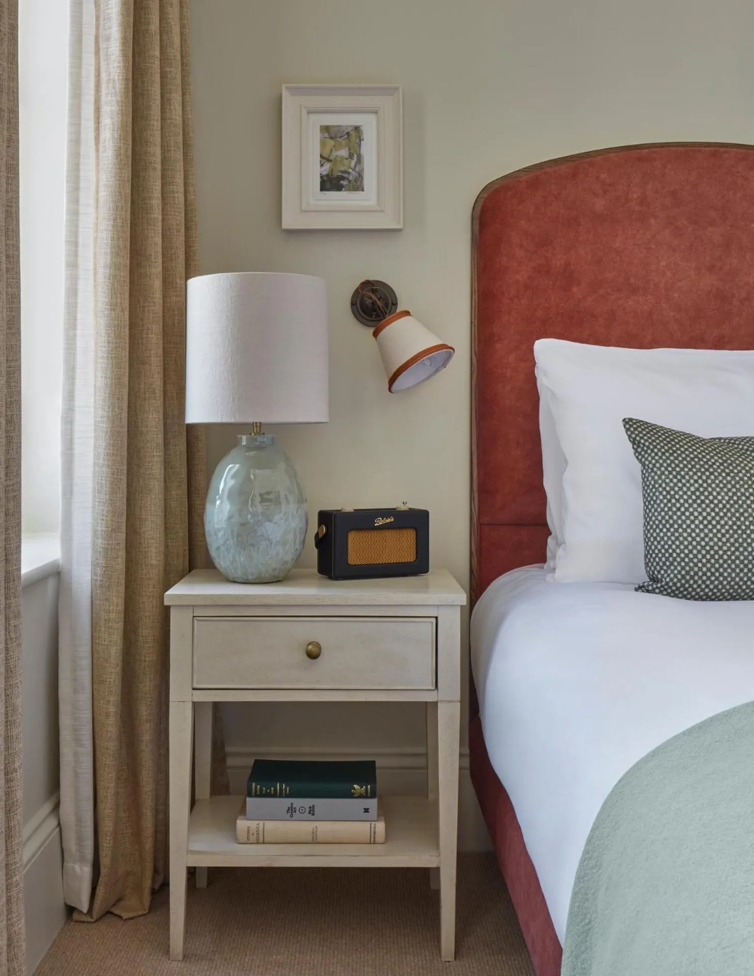 Bed in Miiro Templeton Garden