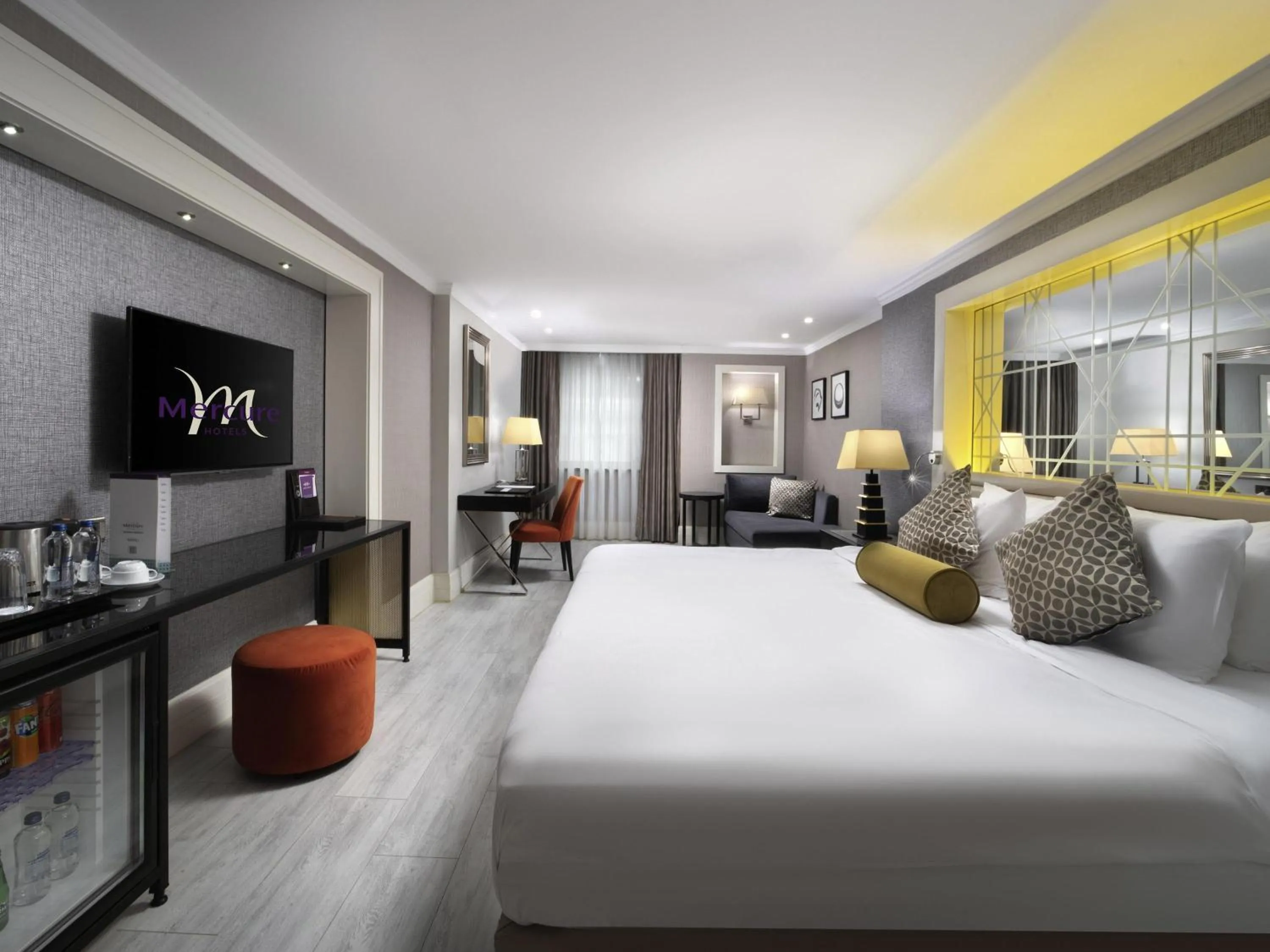 Bedroom, Bed in Mercure Istanbul Bomonti