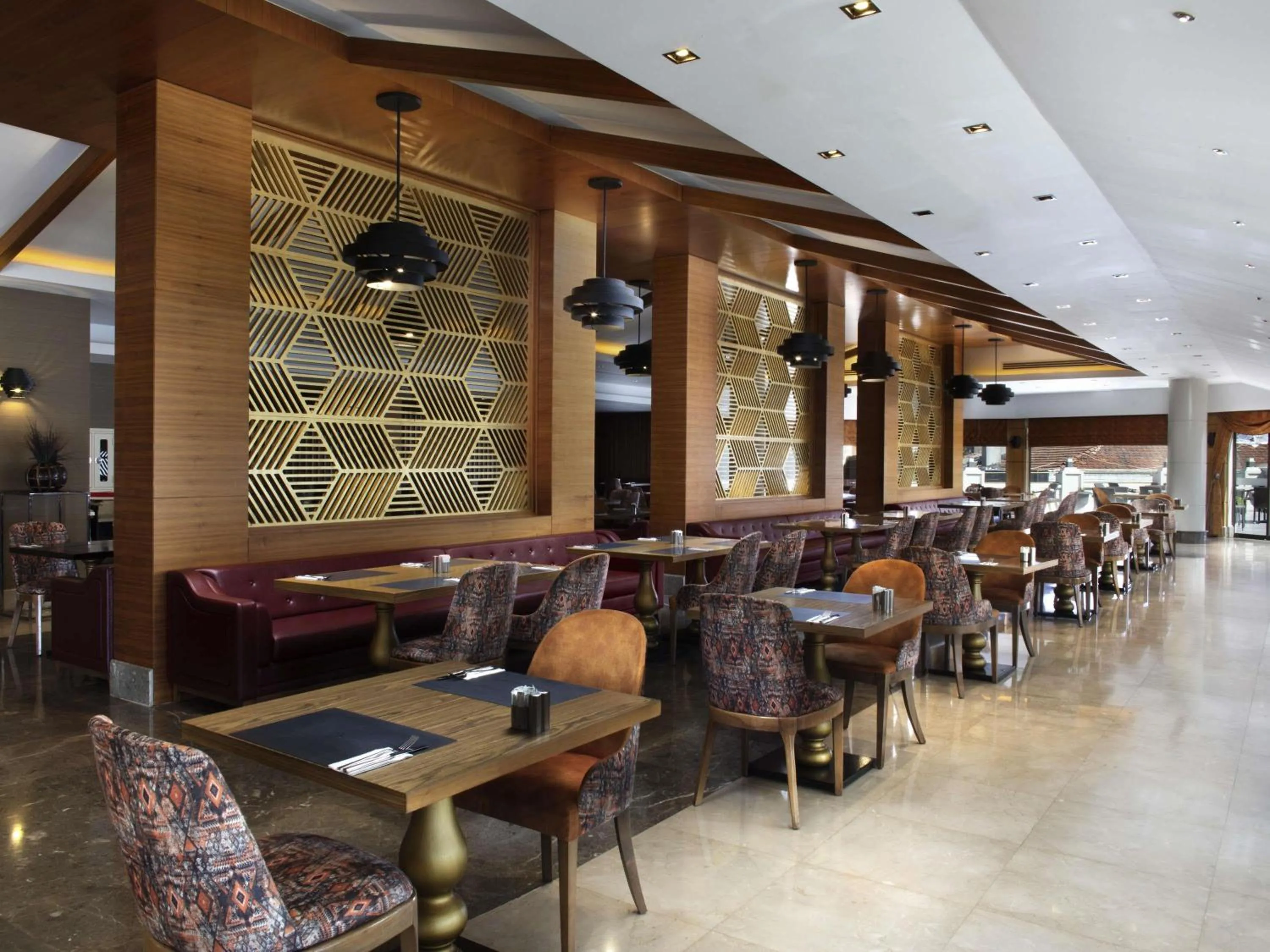 Restaurant/places to eat in Mercure Istanbul Bomonti