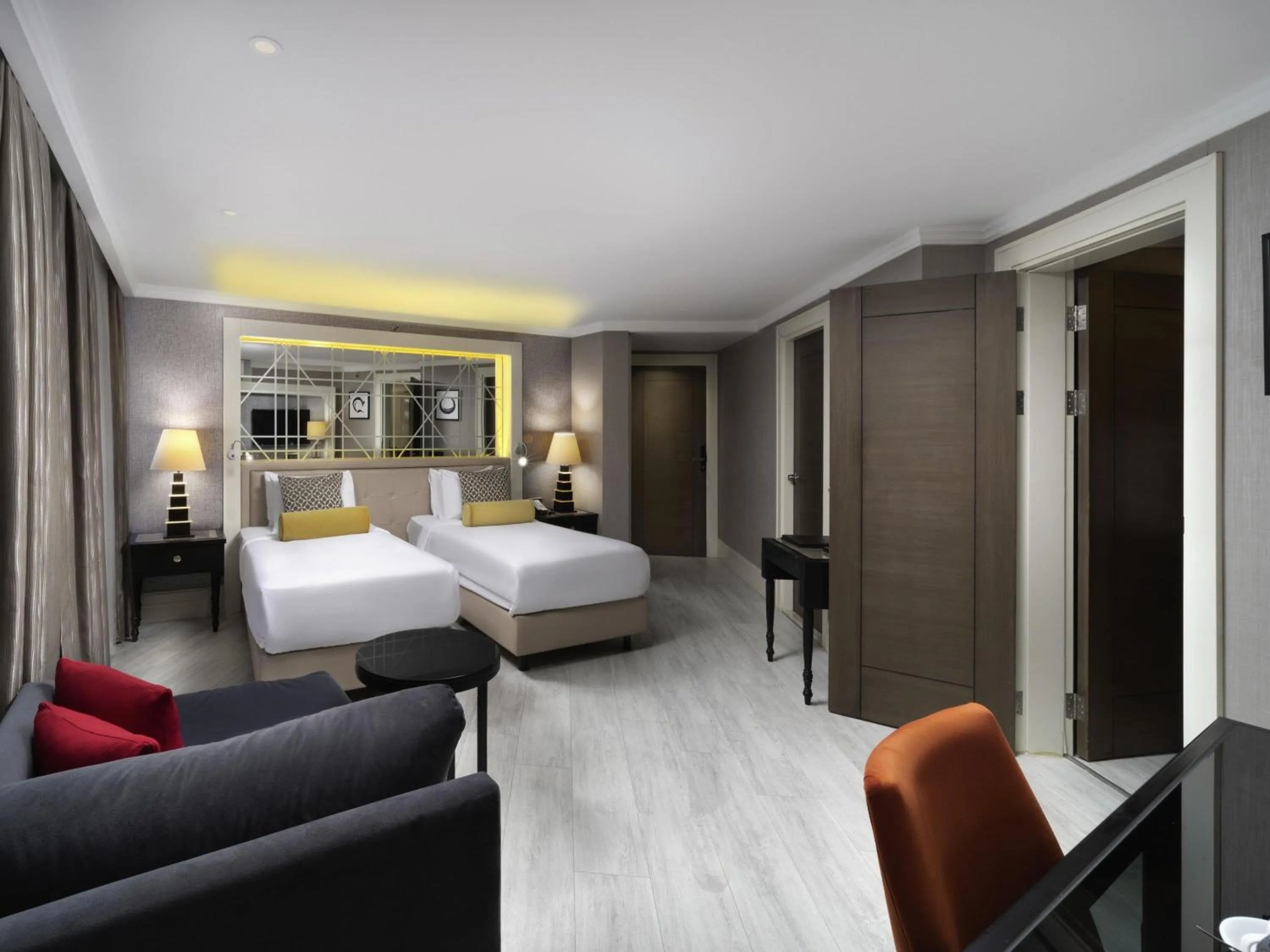 Bedroom, Bed in Mercure Istanbul Bomonti