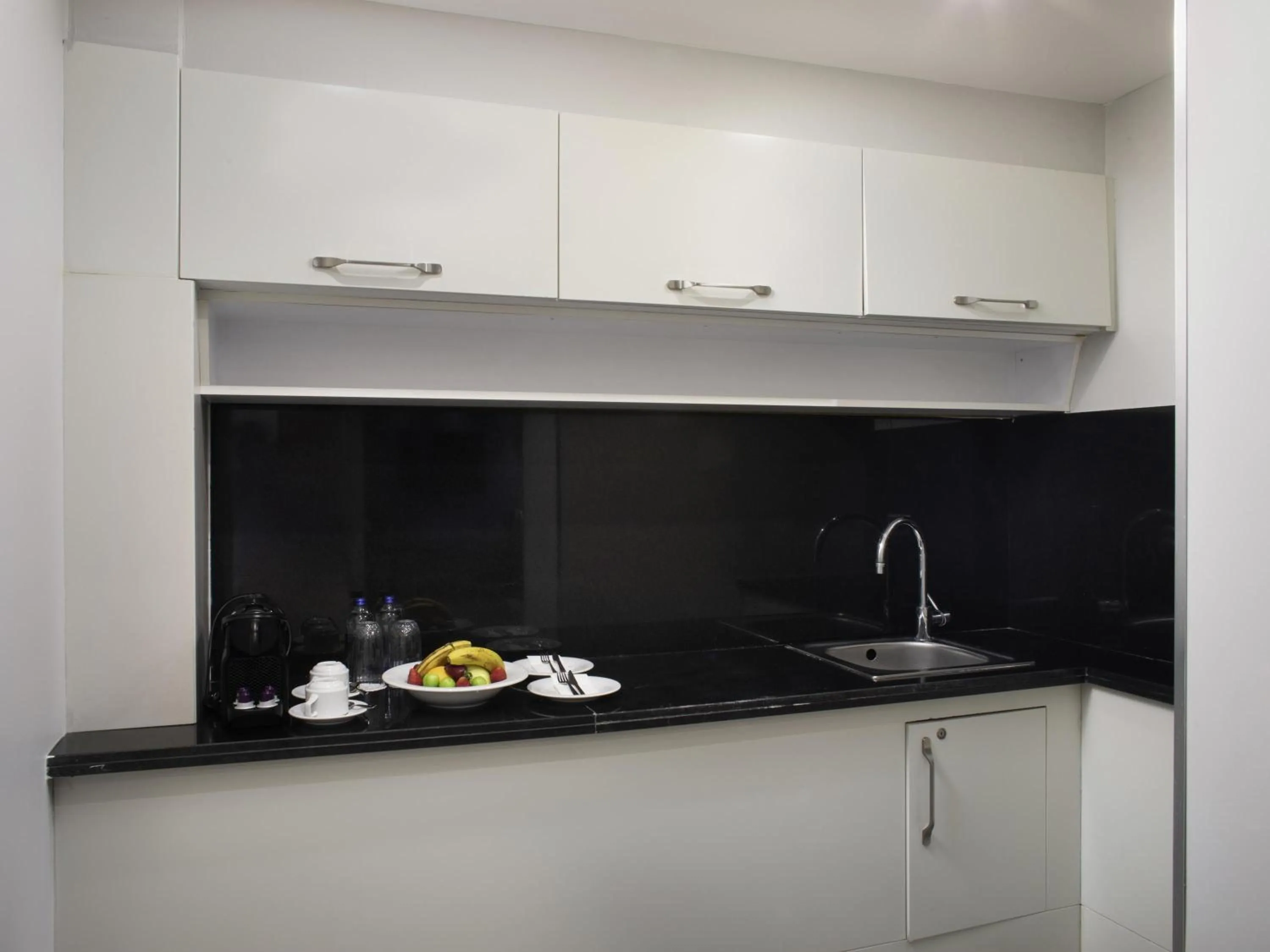 Bedroom in Mercure Istanbul Bomonti