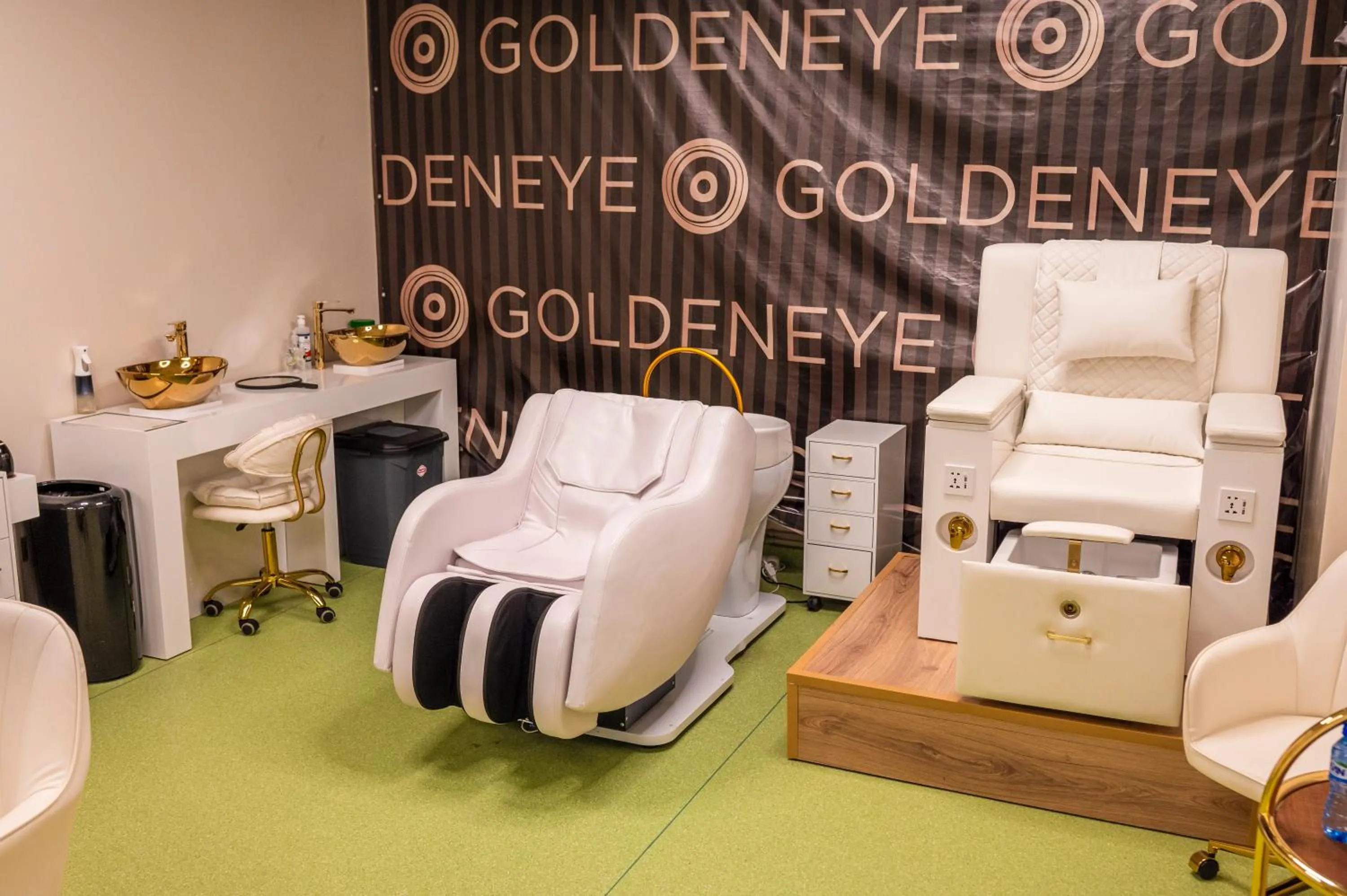 GoldenEye Hotel & Casino