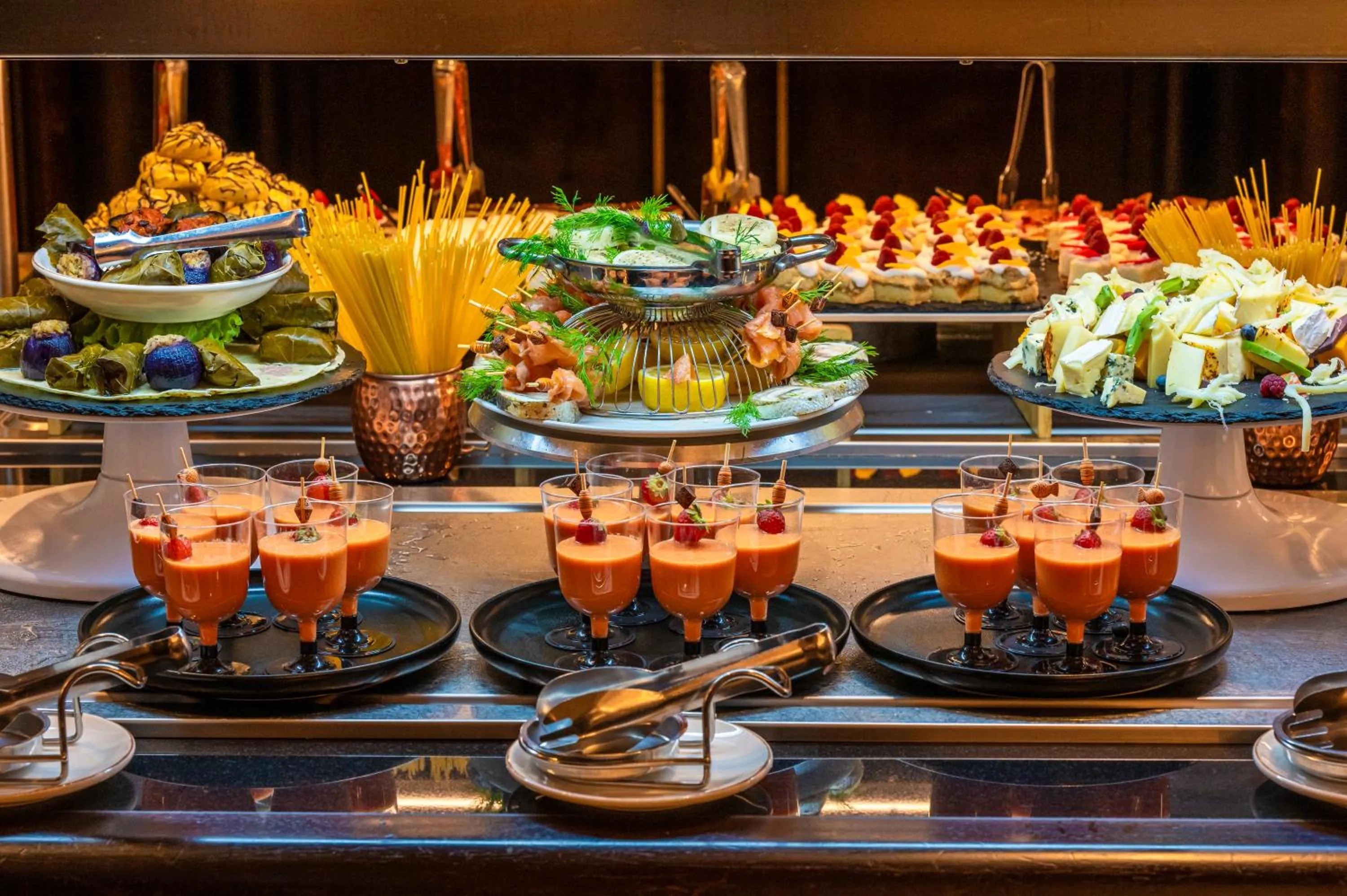 GoldenEye Hotel & Casino