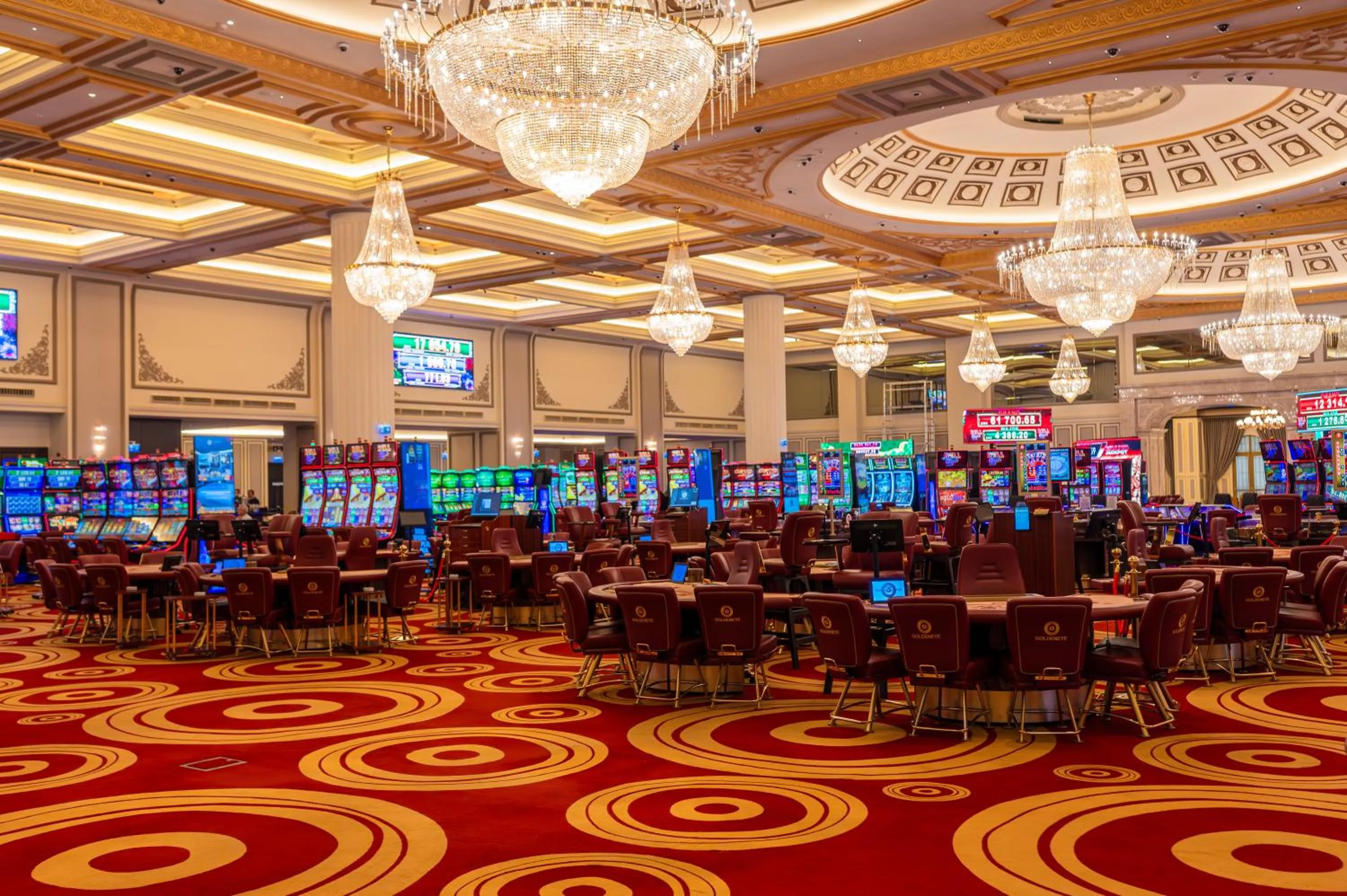 GoldenEye Hotel & Casino