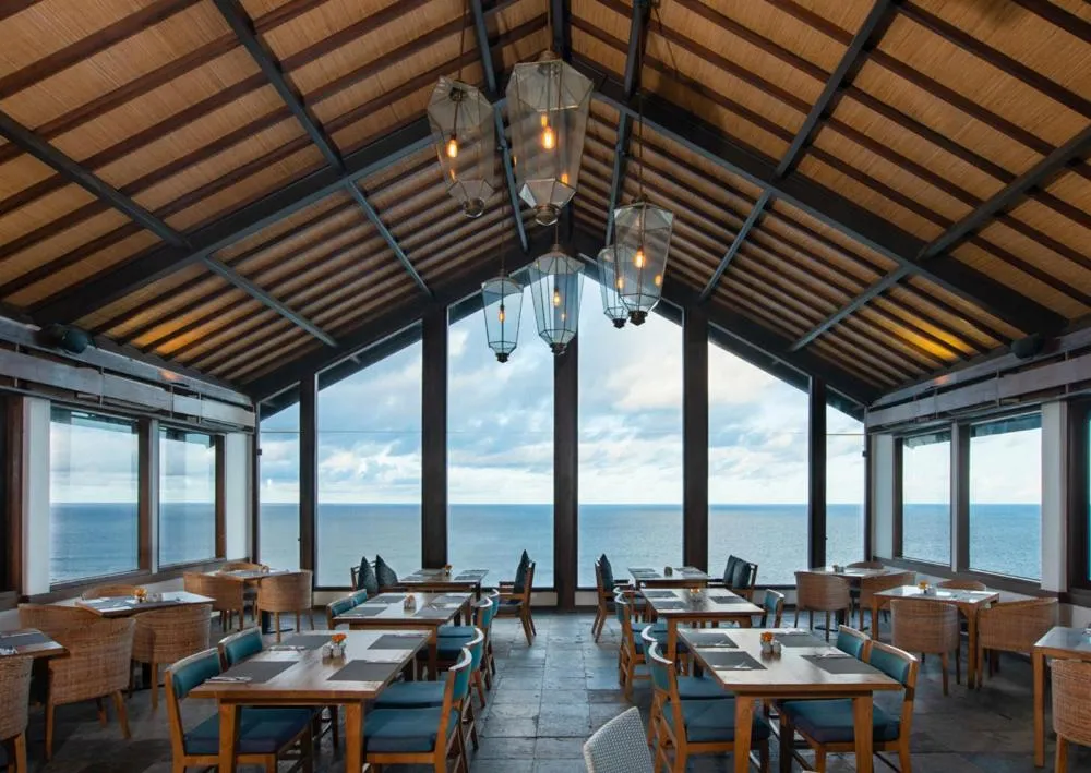 Restaurant/places to eat in Blue Point Resort and Spa