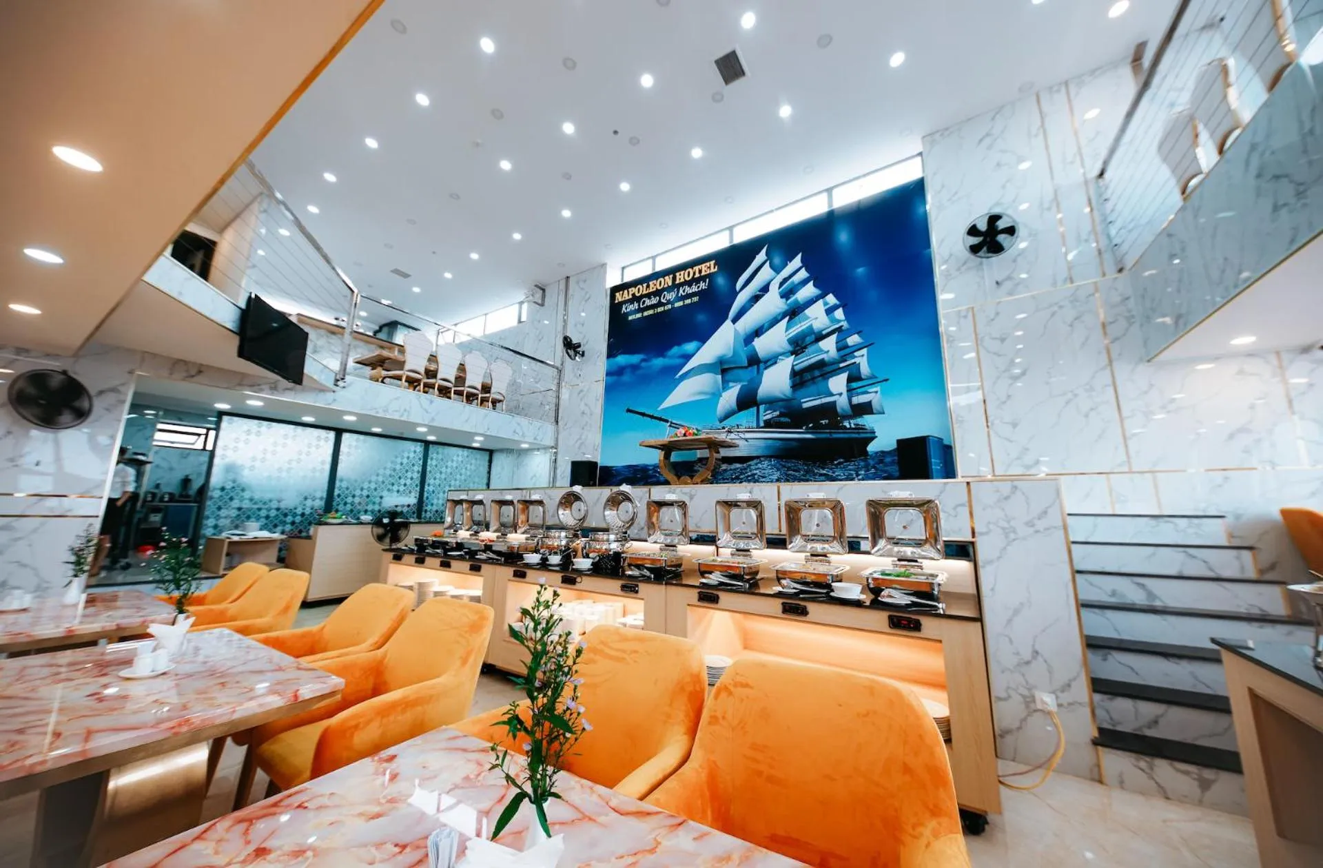 Restaurant/places to eat in Napoleon Nha Trang Hotel