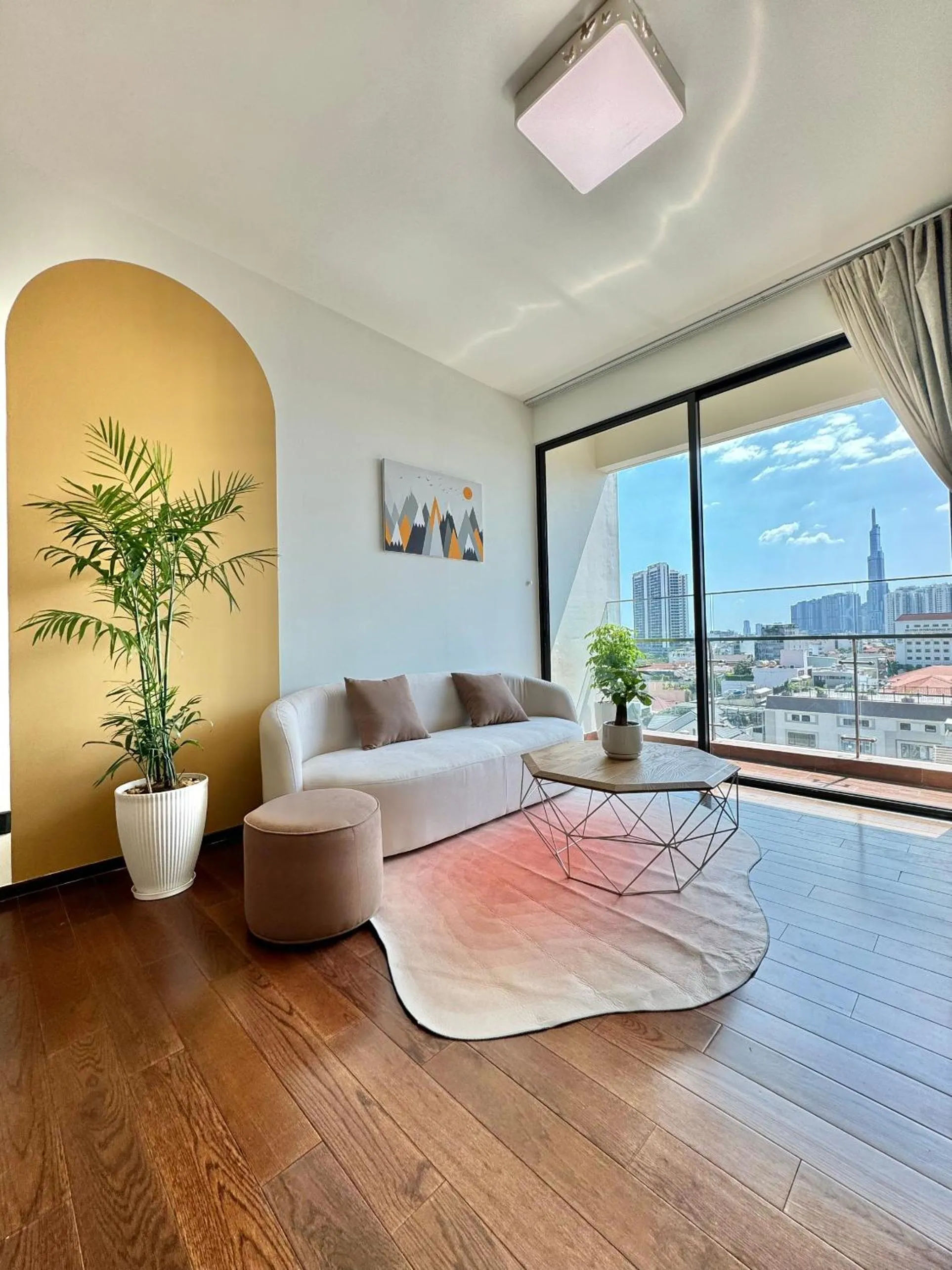 Balcony/Terrace in Homie's Dedge Thao Dien Luxury Apartment