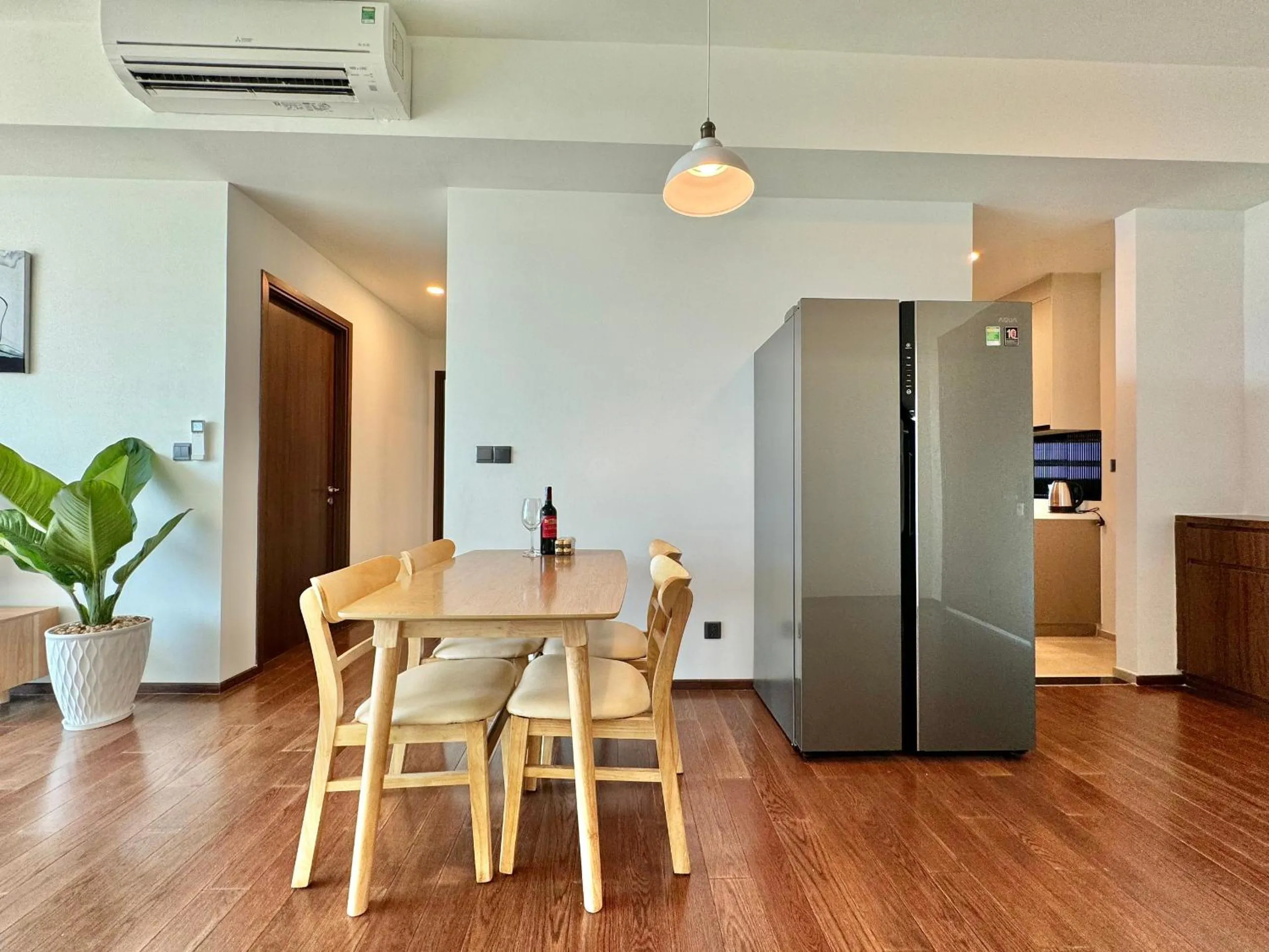 Dining area in Homie's Dedge Thao Dien Luxury Apartment