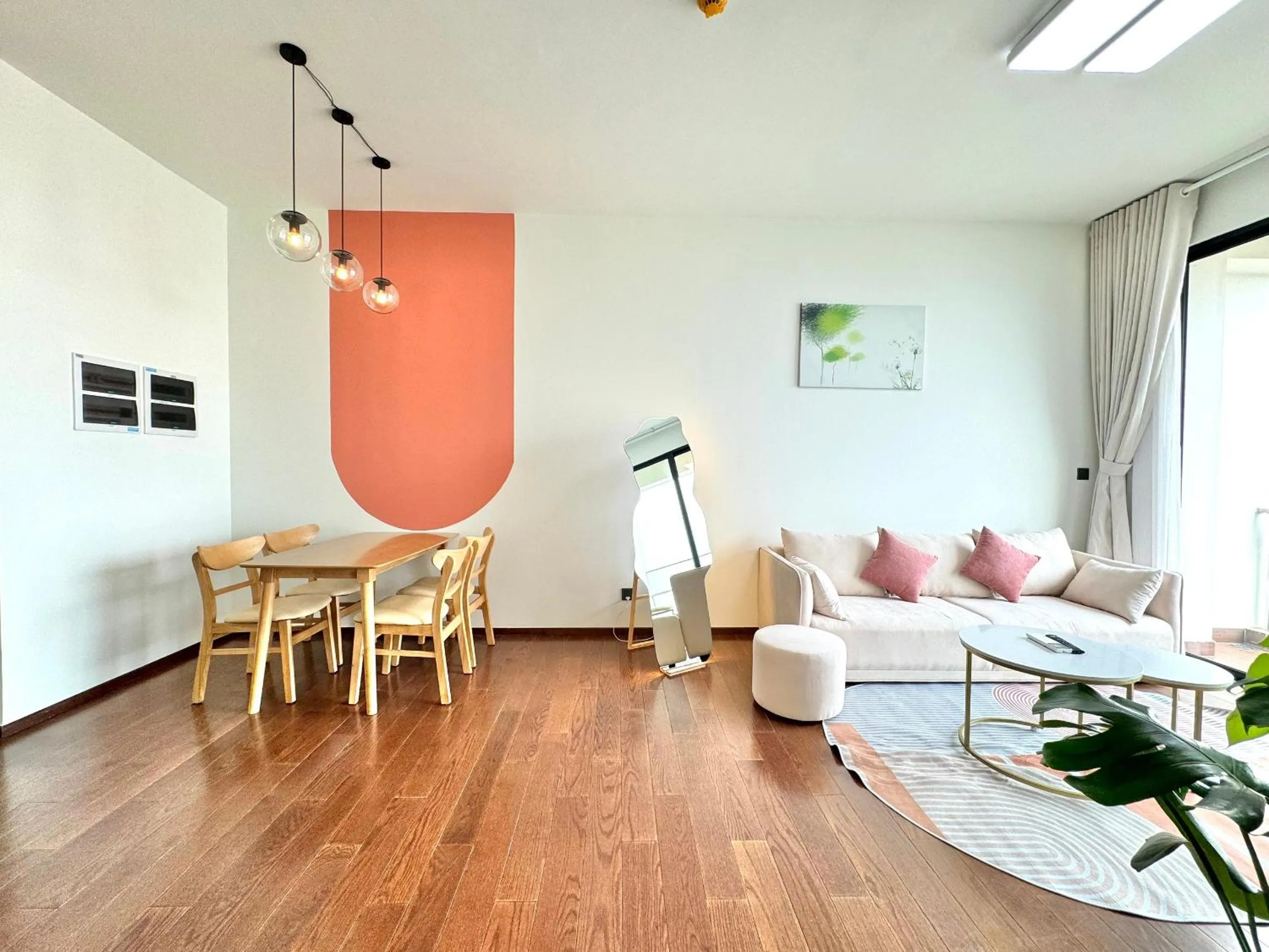 Homie's Dedge Thao Dien Luxury Apartment