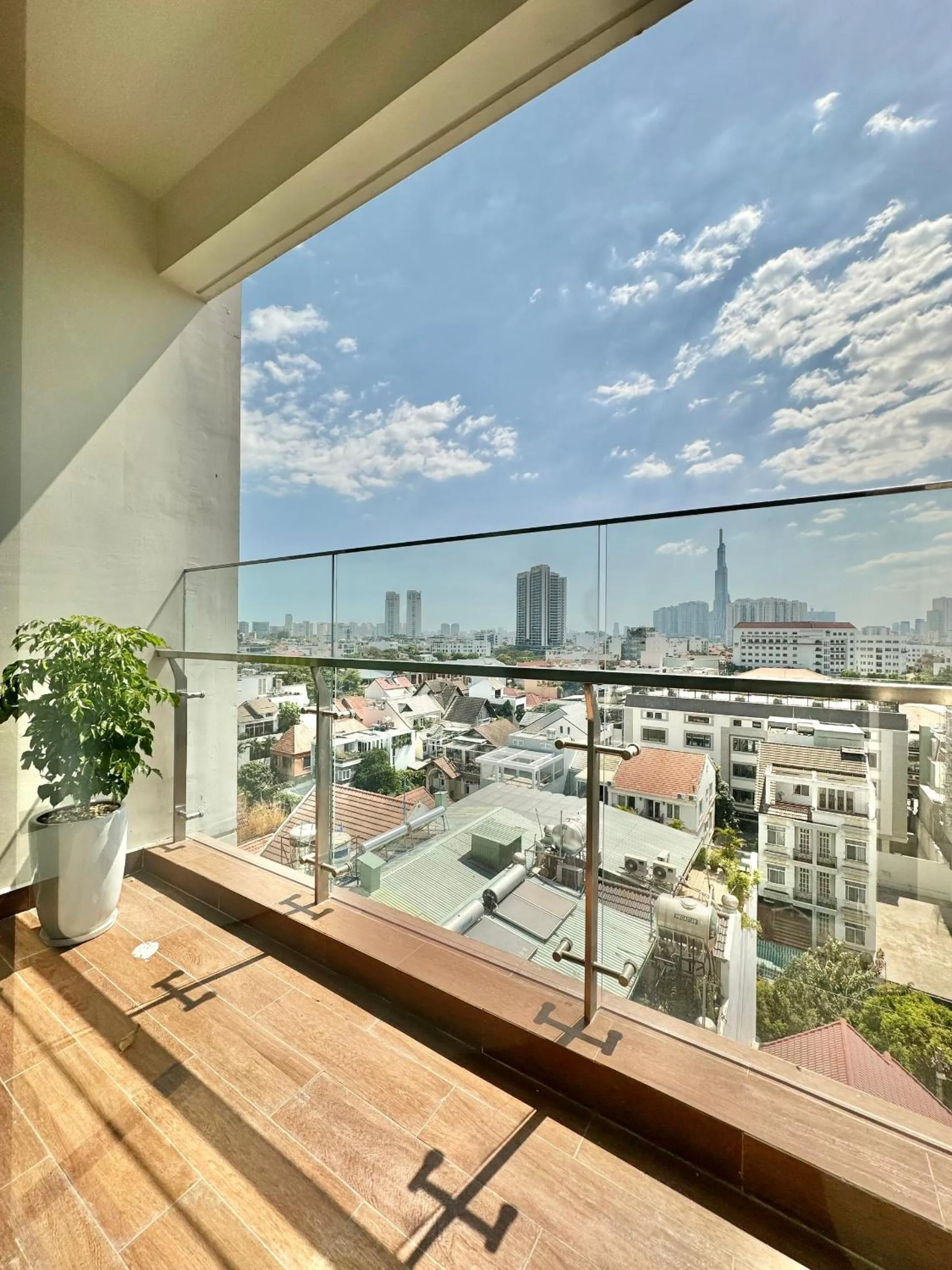 Property building in Homie's Dedge Thao Dien Luxury Apartment