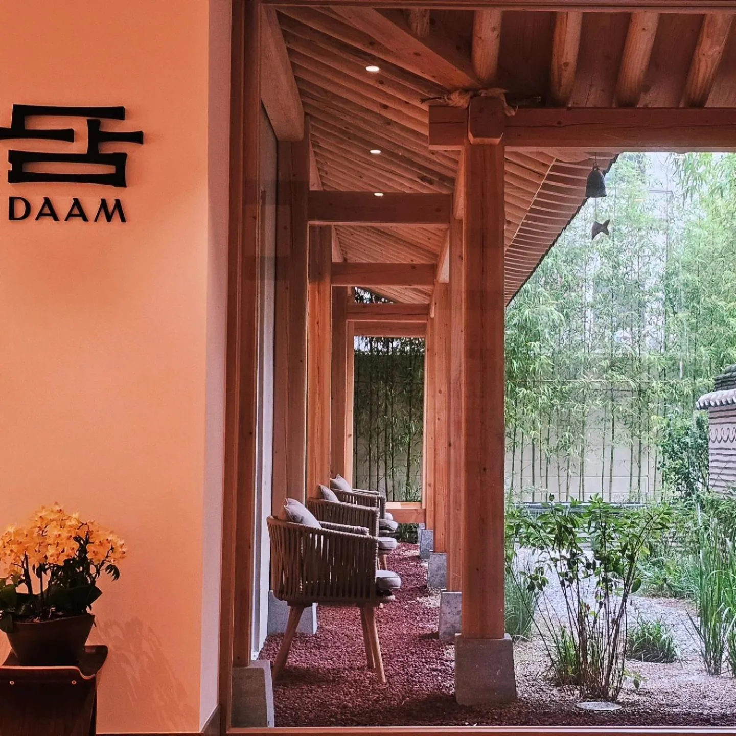 Lobby or reception in Hanok Hotel DAAM Seoul