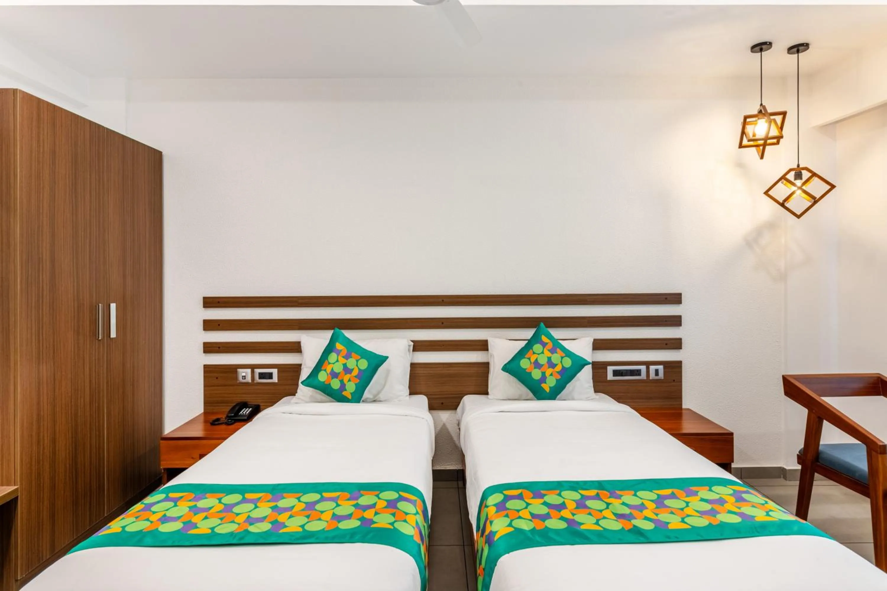 Bedroom, Bed in Treebo De Cloud 9 Regency