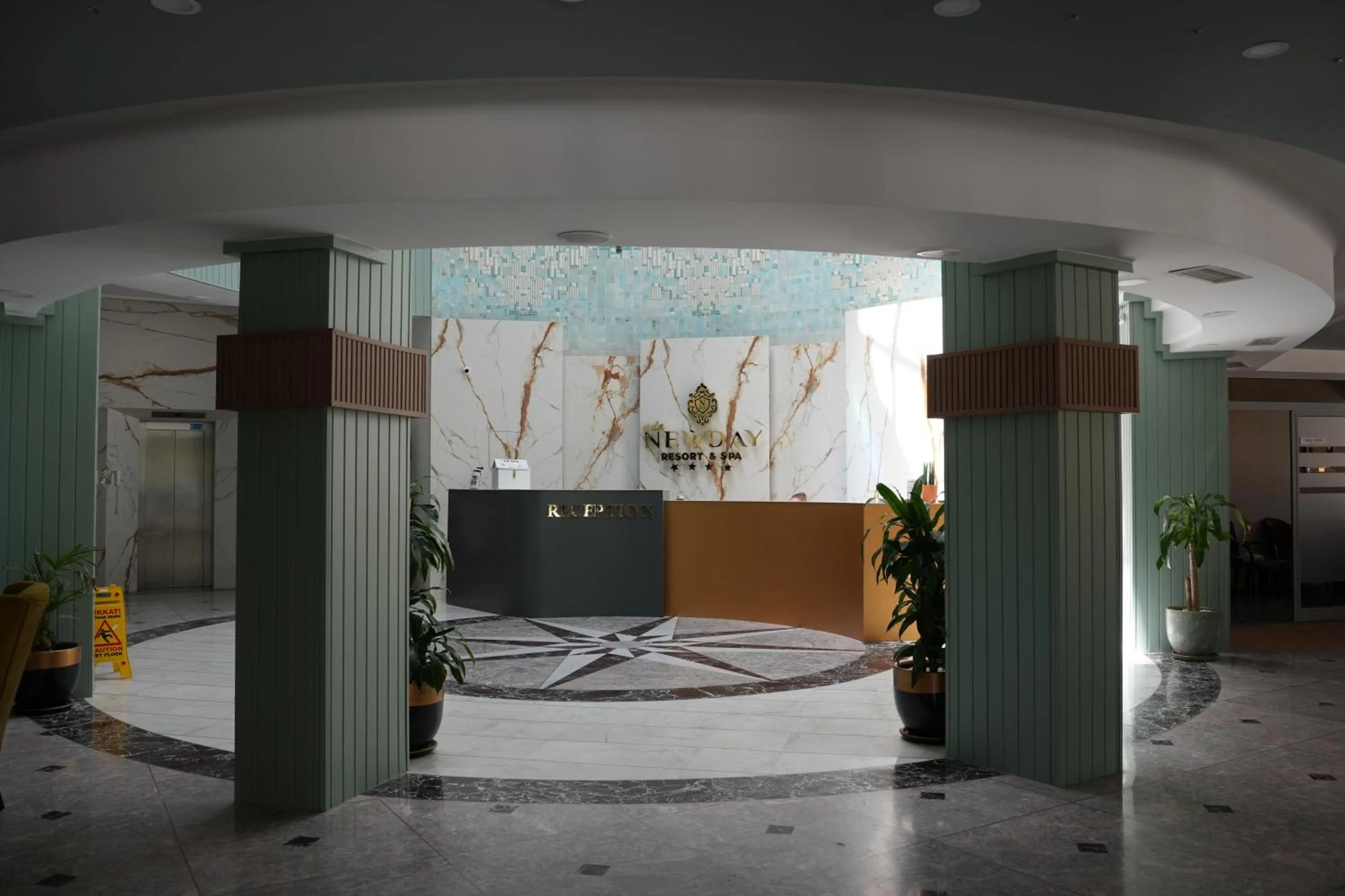 Ada Newday Resort Hotel