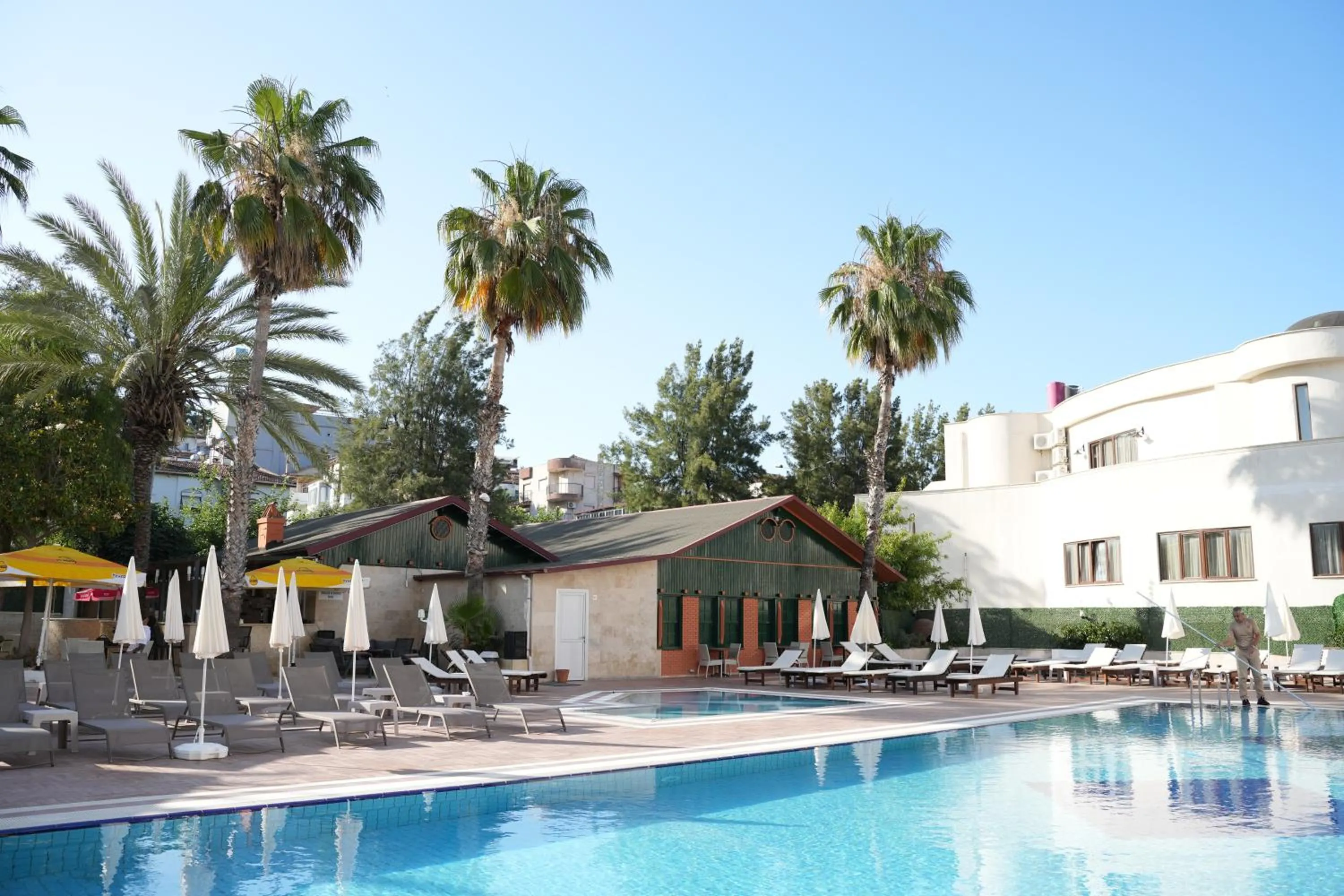 Ada Newday Resort Hotel