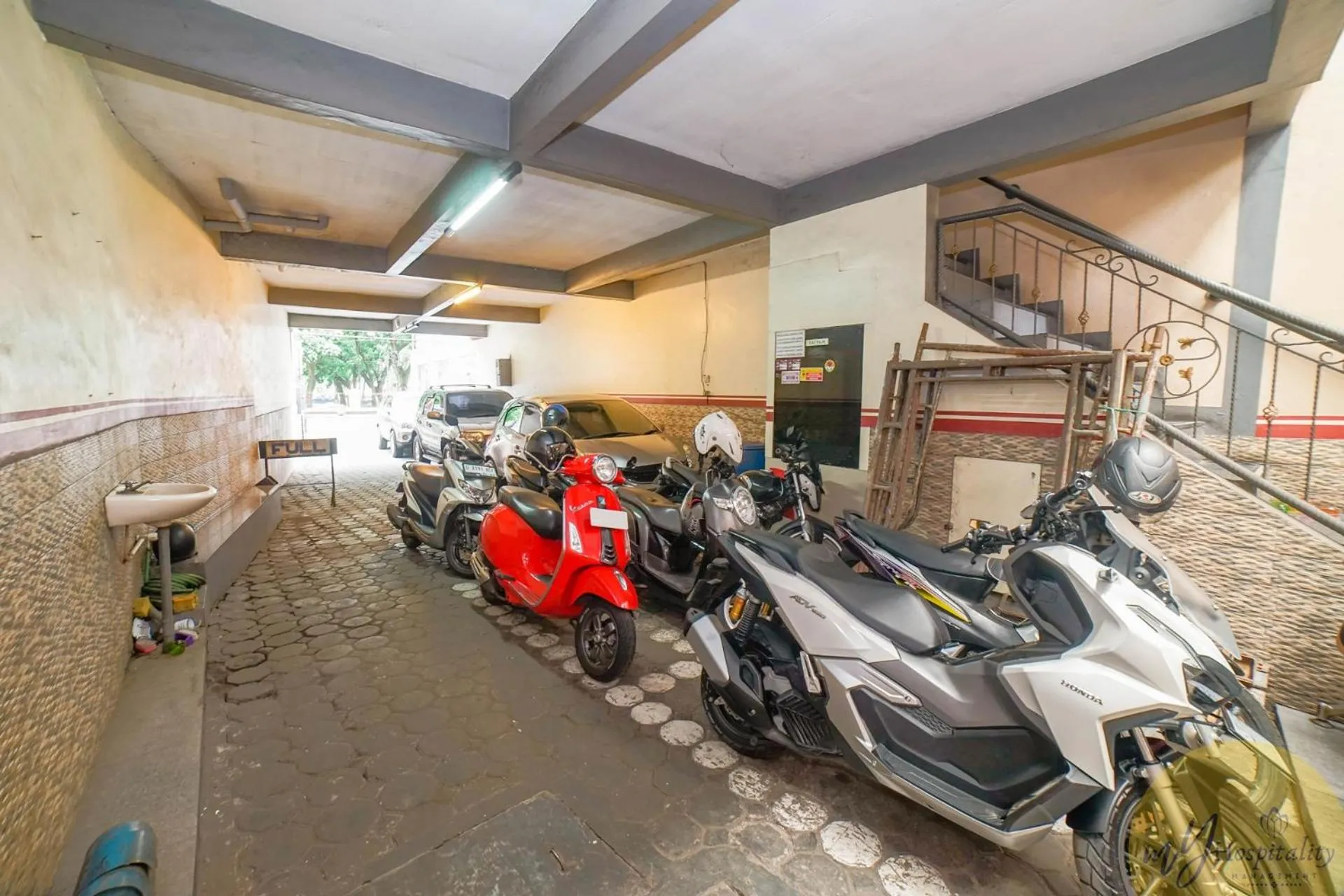 Parking in Hotel Patradisa by My Hospitality