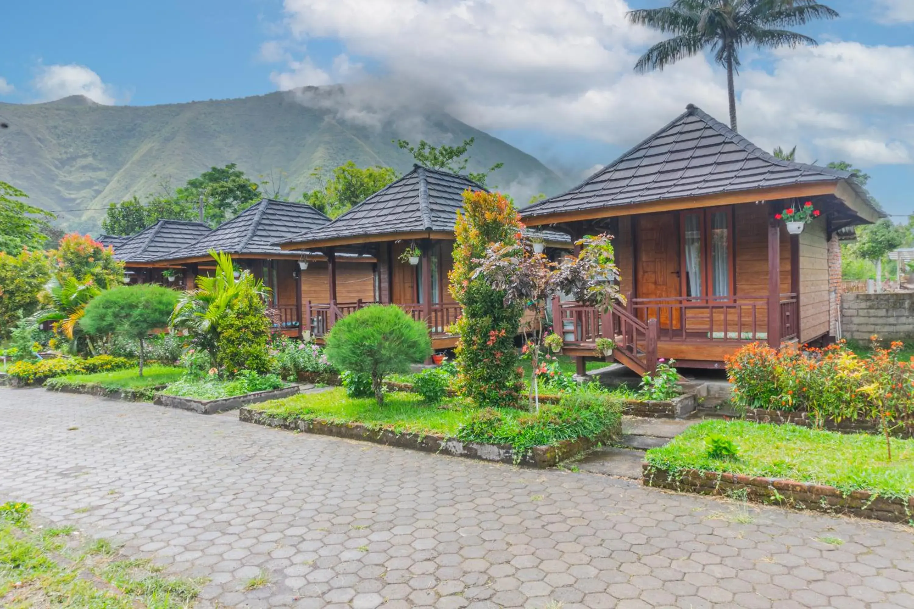 Puncak Rinjani Lodge Puncak Rinjani Lodge