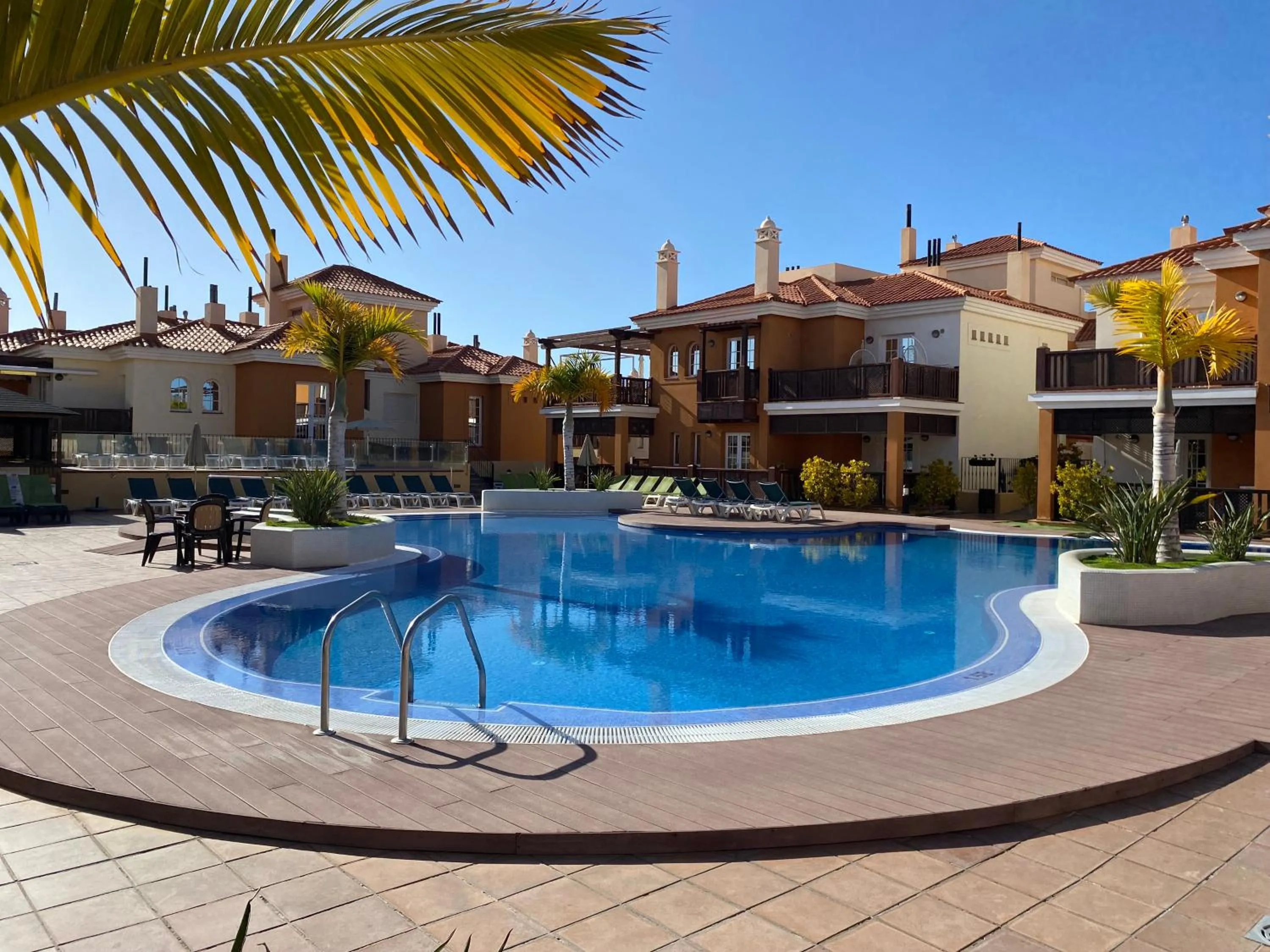 Swimming pool in MONTE CARRERA Sunrise & Sunset