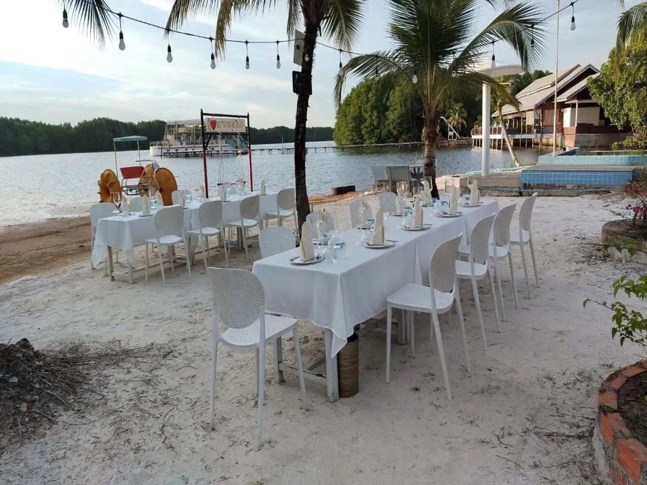 wedding in Nov Koh Kong Resort