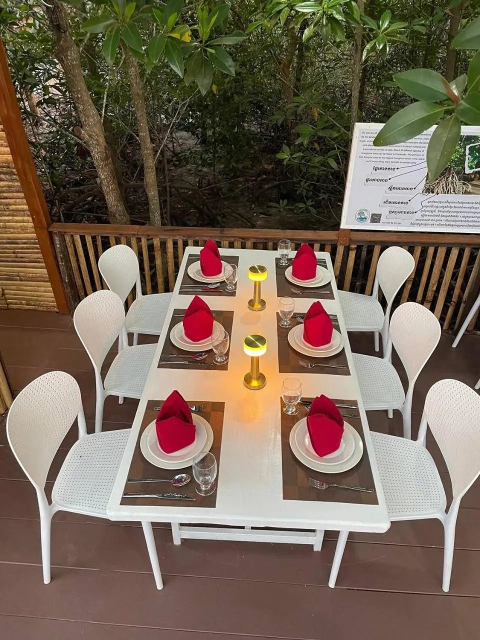 Food and drinks in Nov Koh Kong Resort