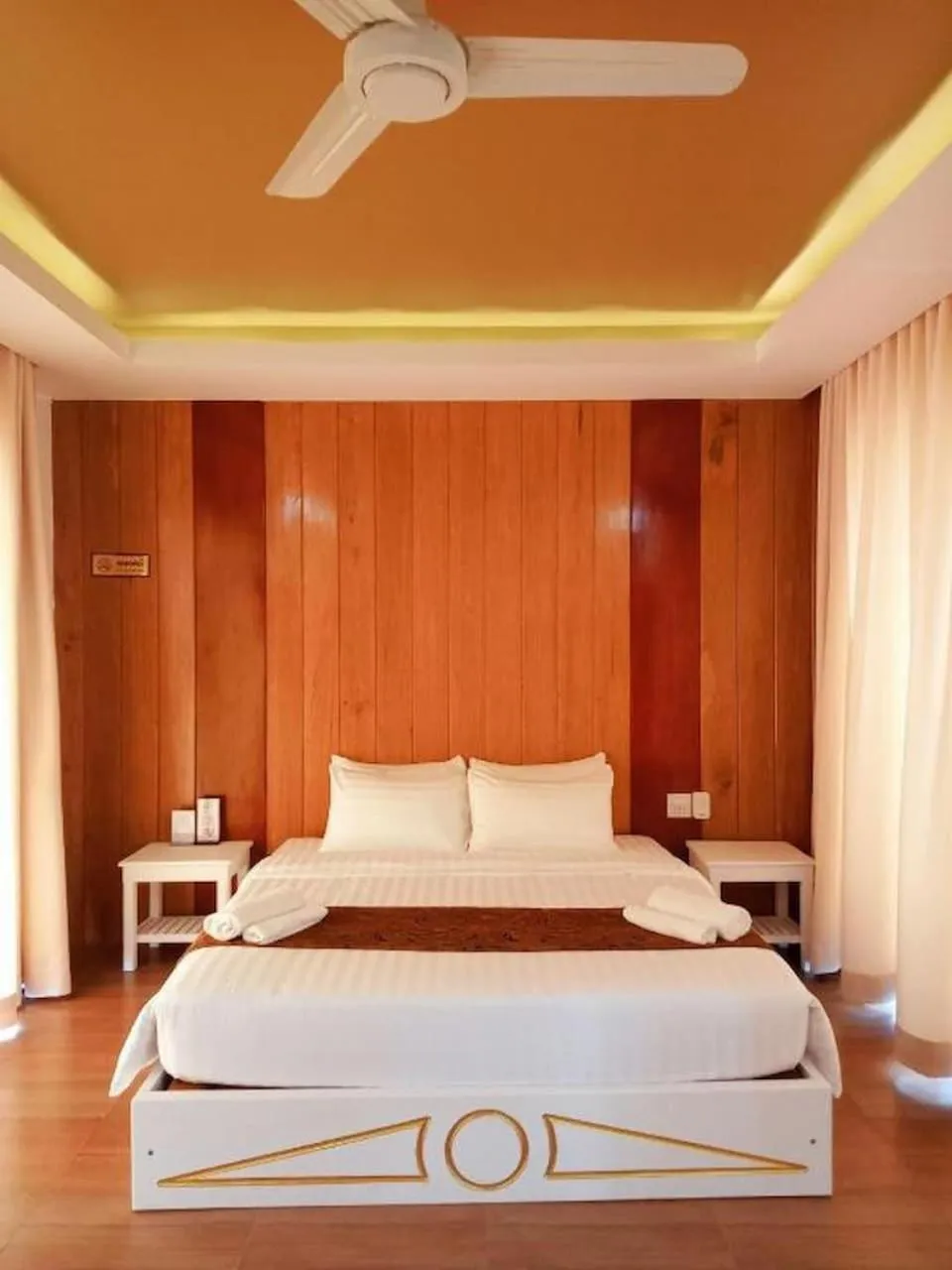 Bed in Nov Koh Kong Resort