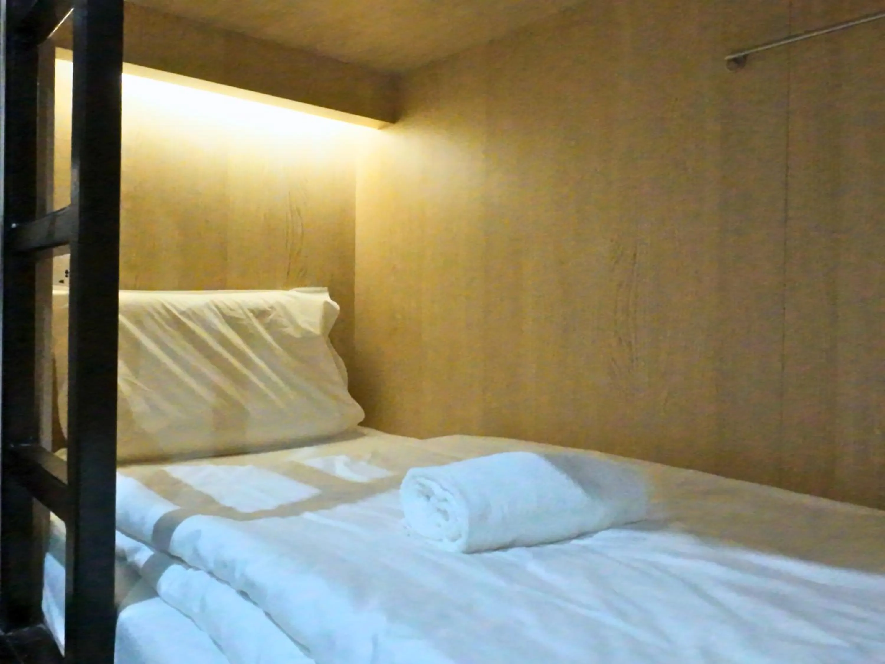 Bed in The Room @ Bugis