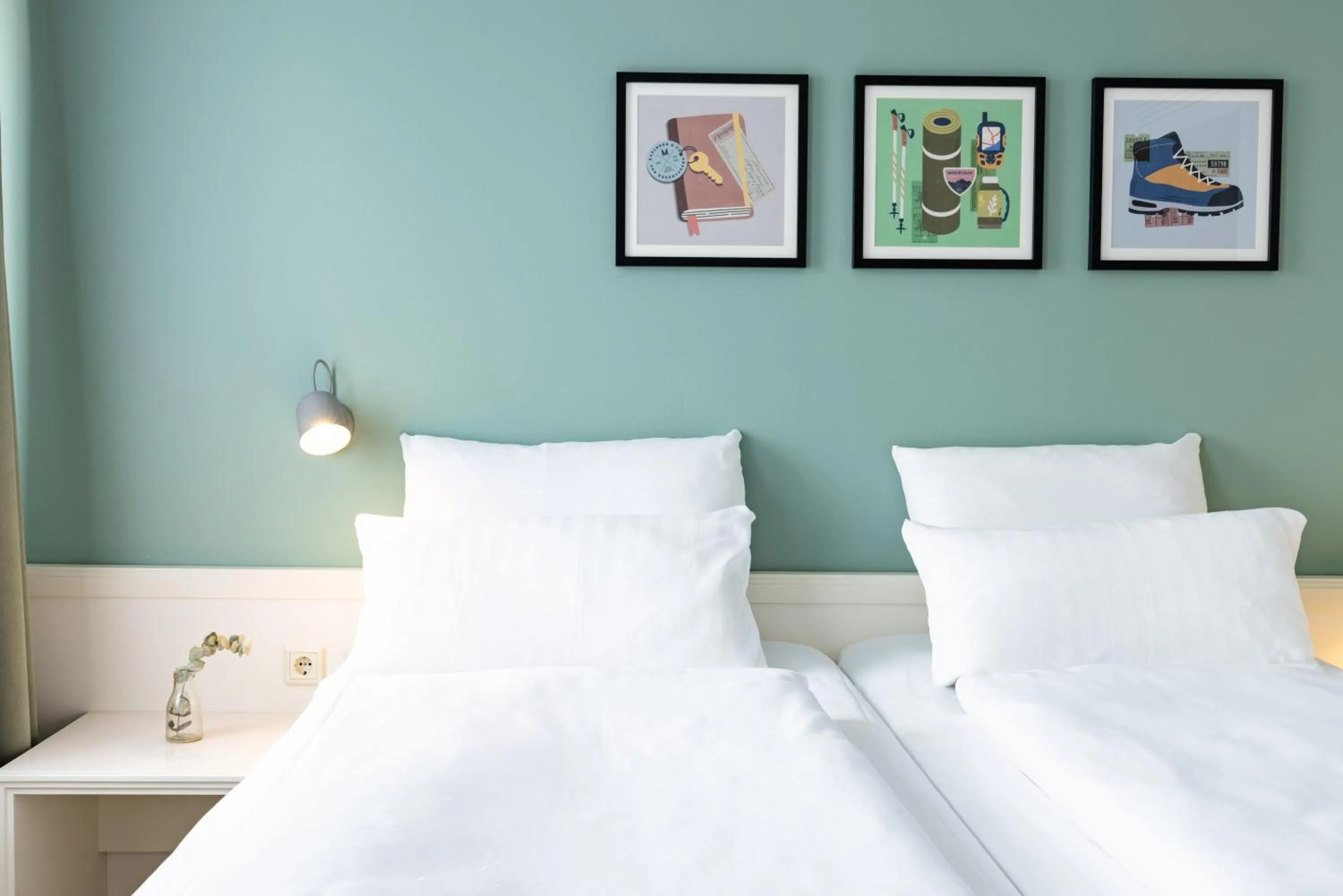 Bed in Garner Hotel Post Aschaffenburg by IHG