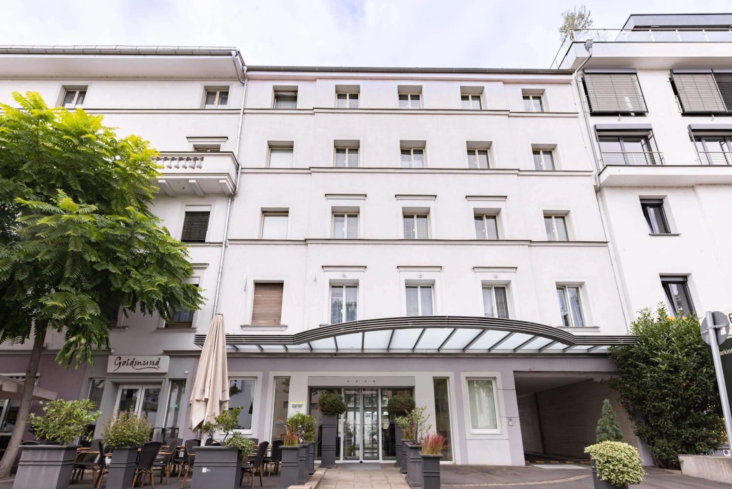 Property building in Garner Hotel Post Aschaffenburg by IHG