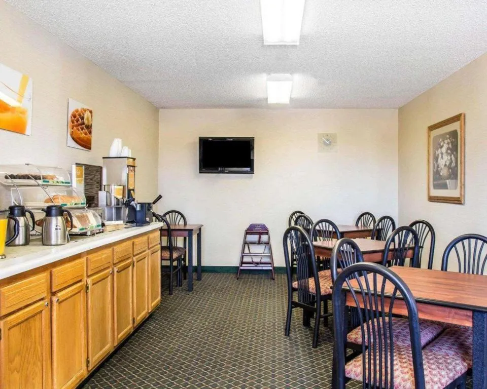 Econo Lodge Longmont East