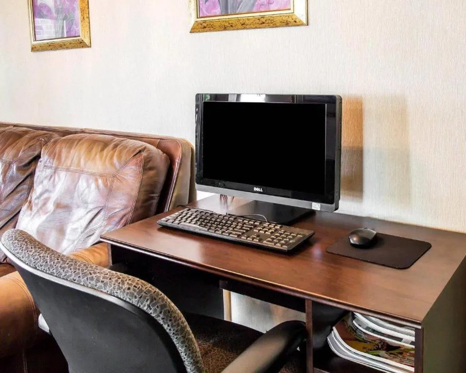 Econo Lodge Longmont East