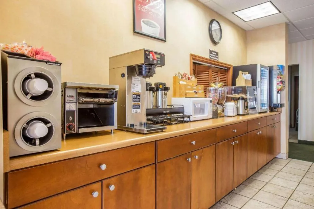 Econo Lodge Valdosta Mall Area