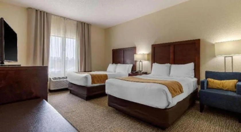 Bed in Comfort Inn & Suites
