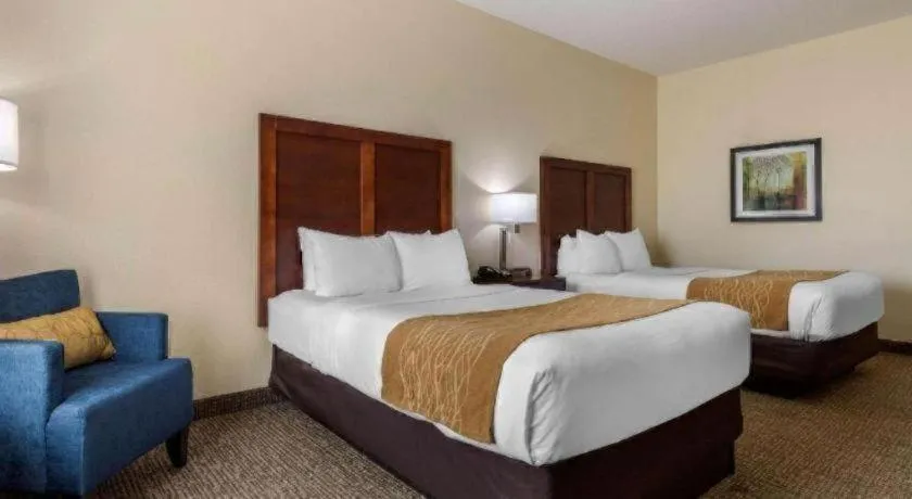 Bed in Comfort Inn & Suites