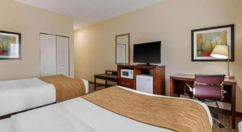 Bed in Comfort Inn & Suites