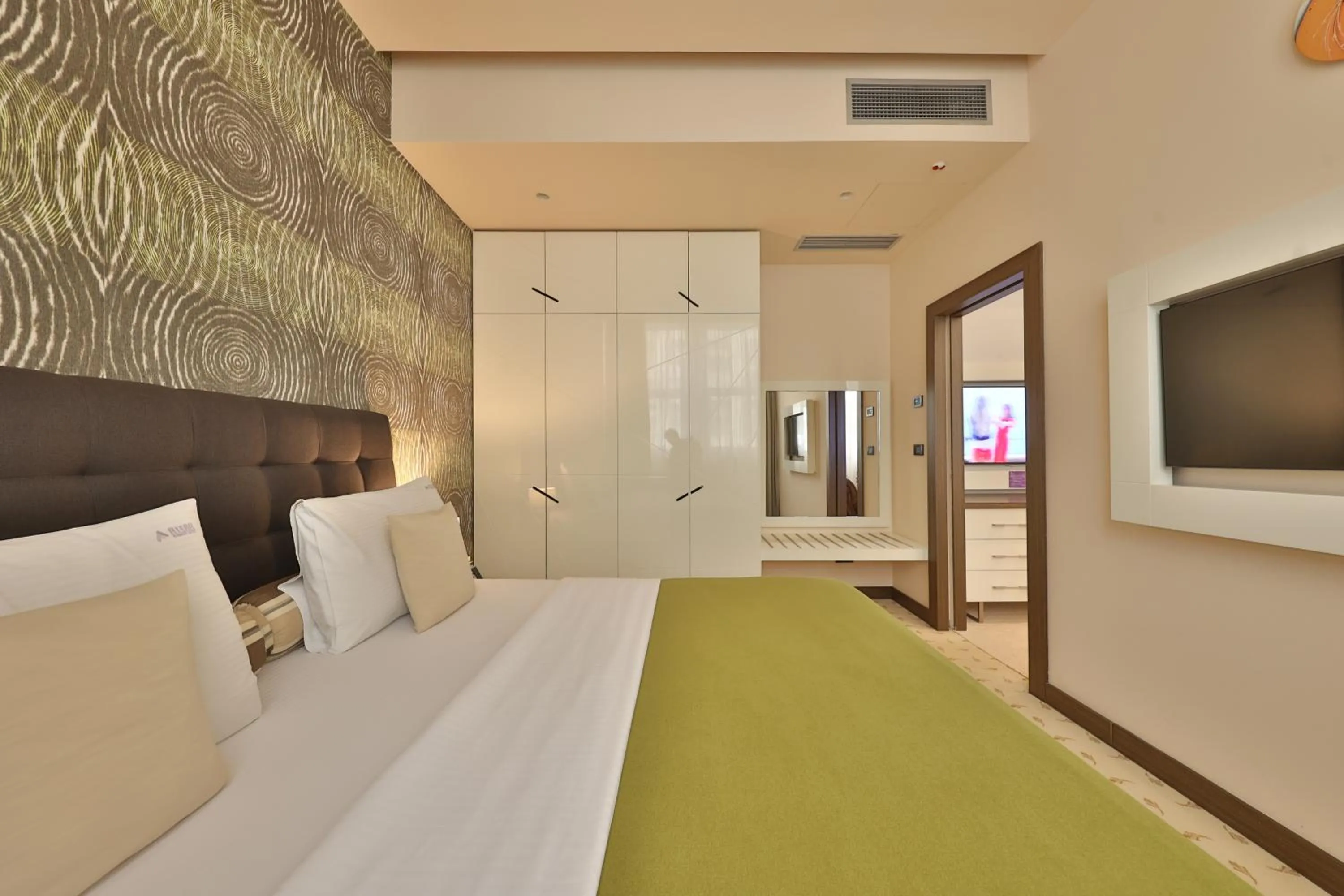 Bed in Atera Business Suites