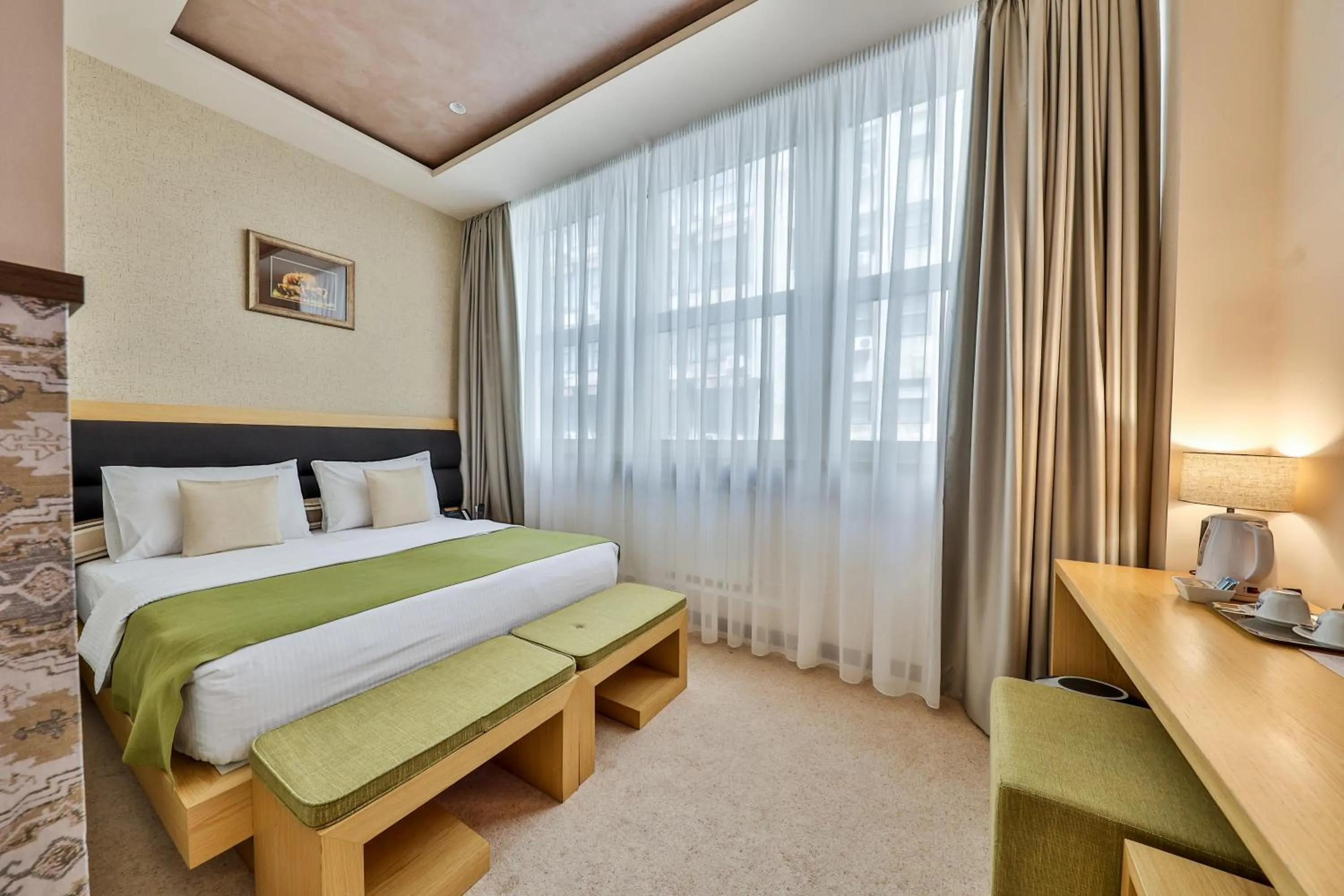Bed in Atera Business Suites