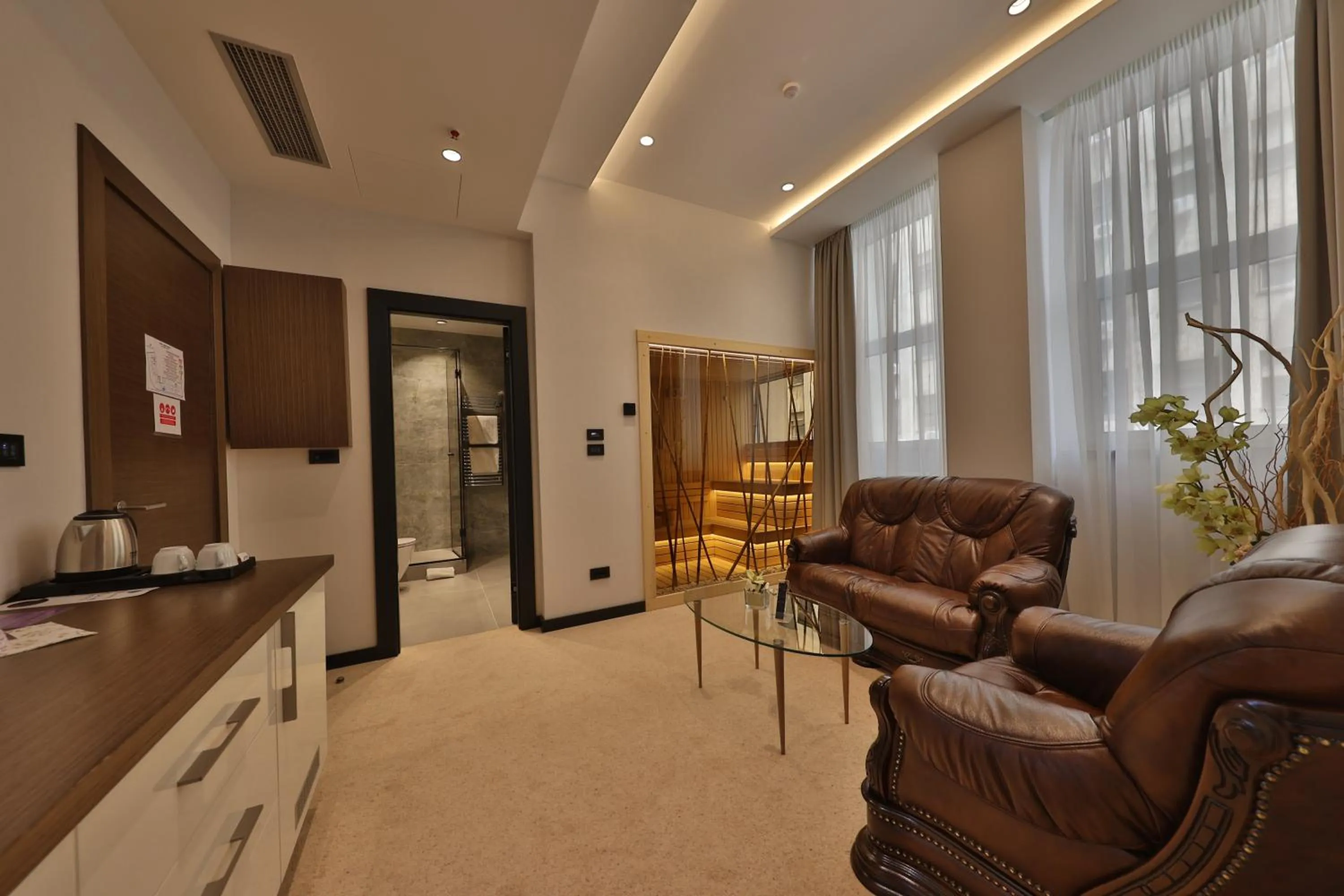 Living room in Atera Business Suites