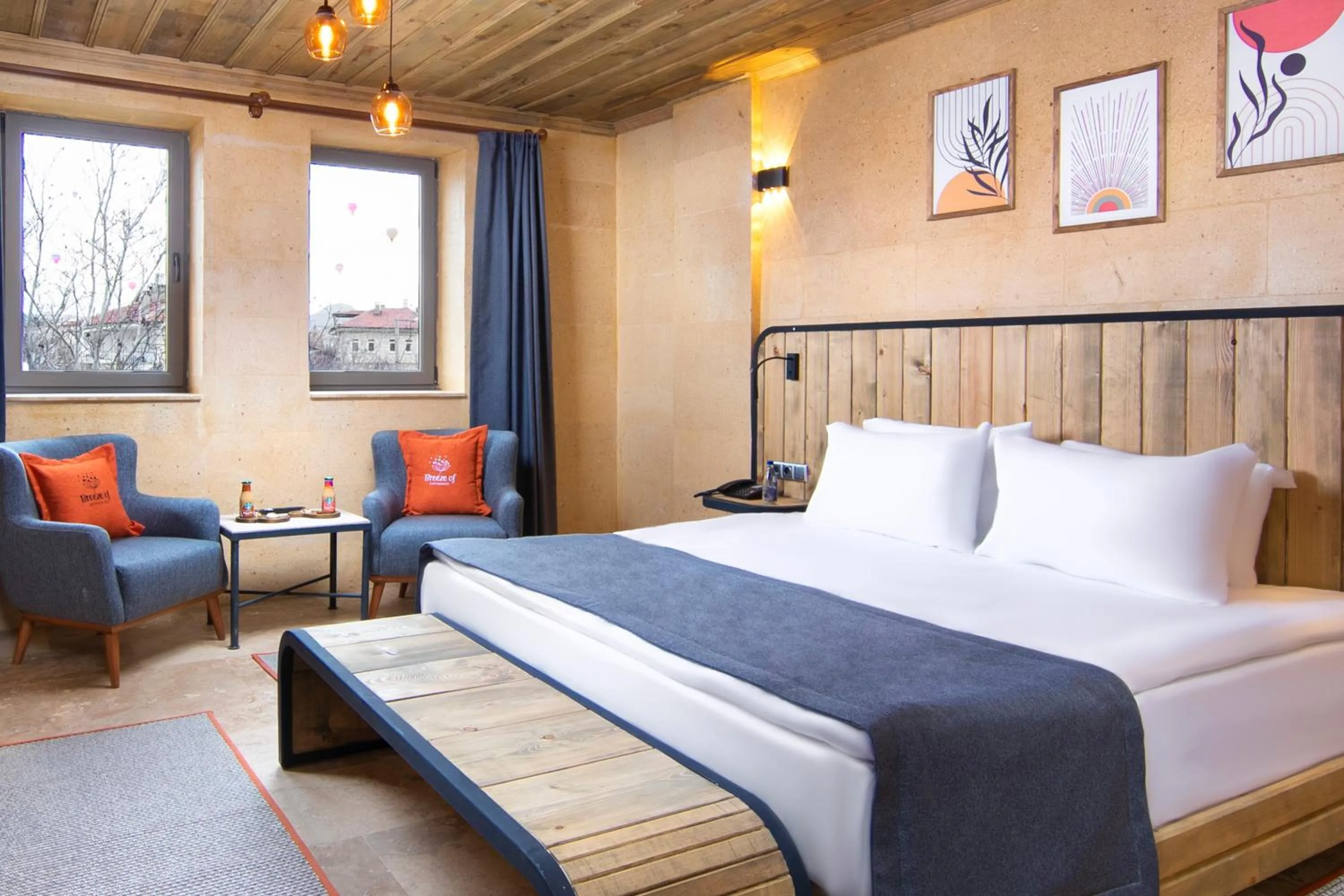 Seating area, Bed in Breeze Of Cappadocia