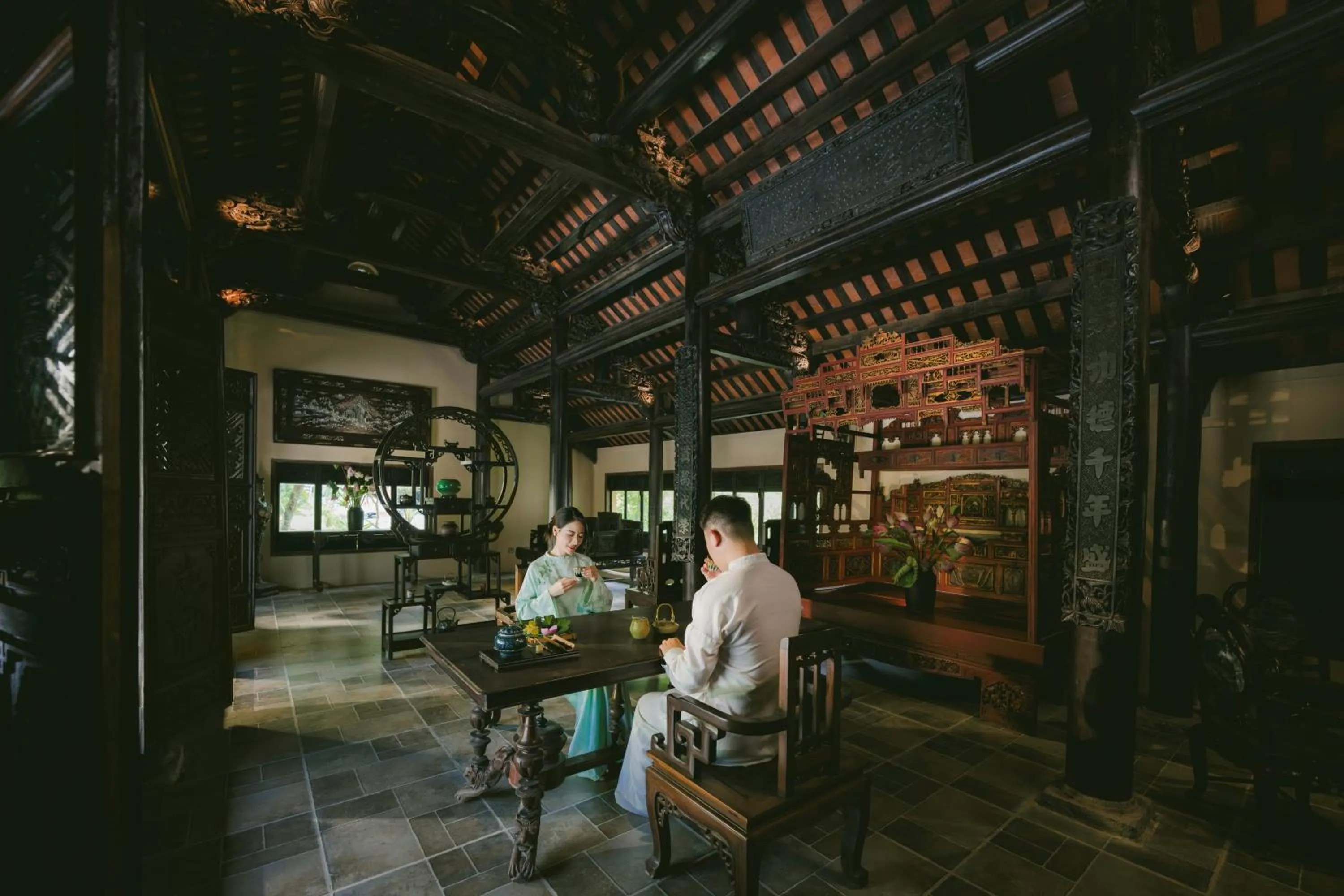 People in Jiva Hoa Lu Retreat