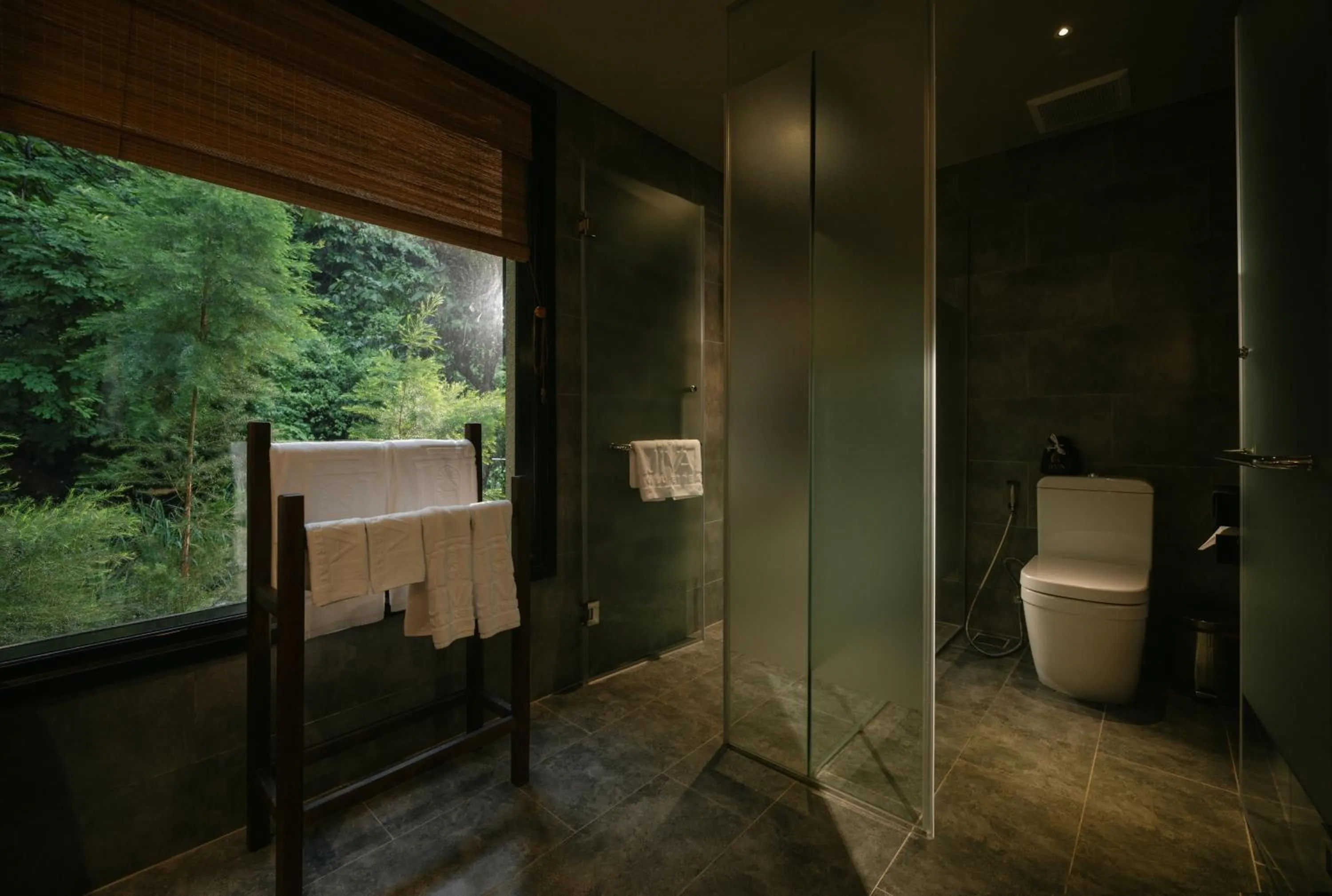 Shower in Jiva Hoa Lu Retreat
