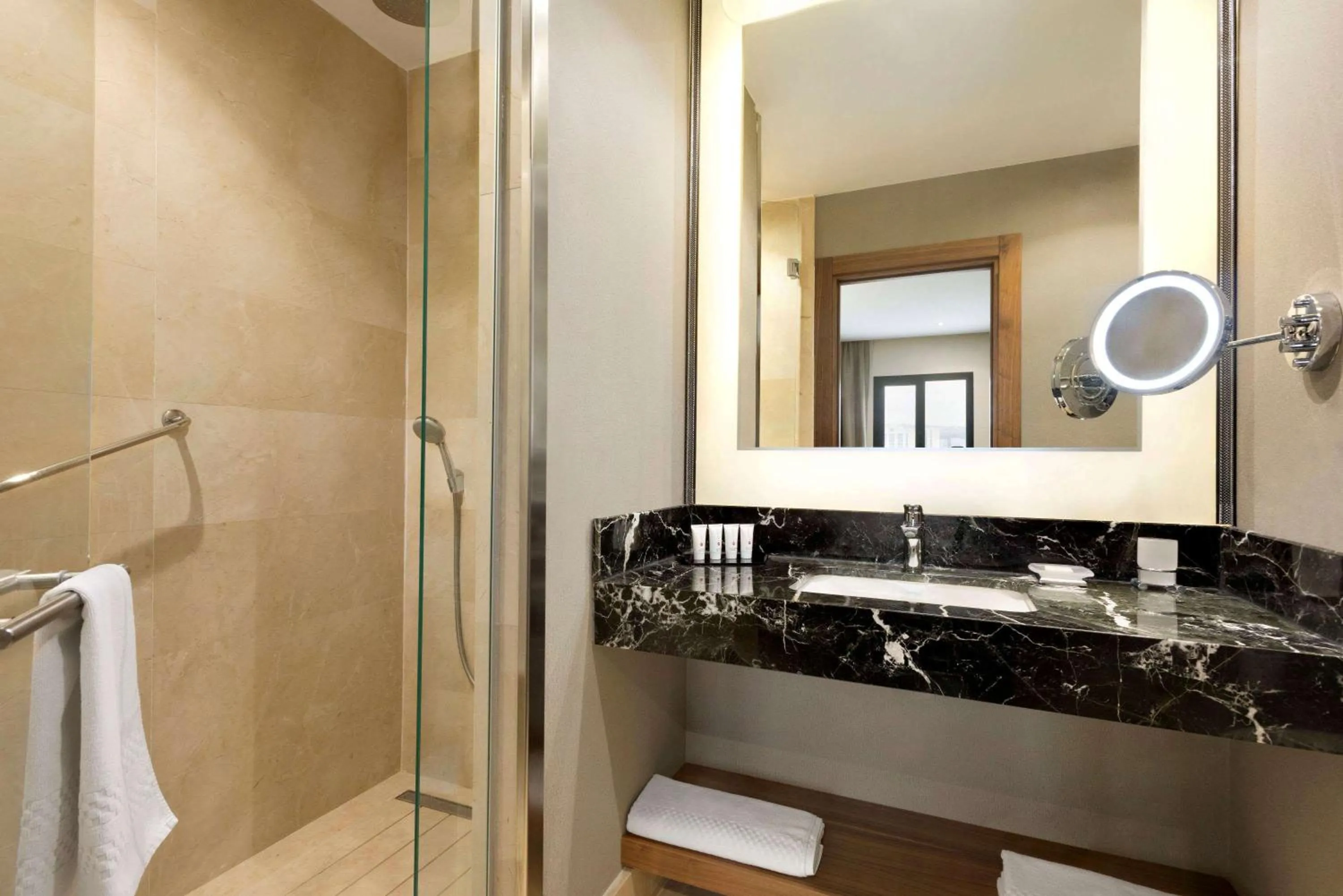 Bathroom in Ramada By Wyndham Elazığ