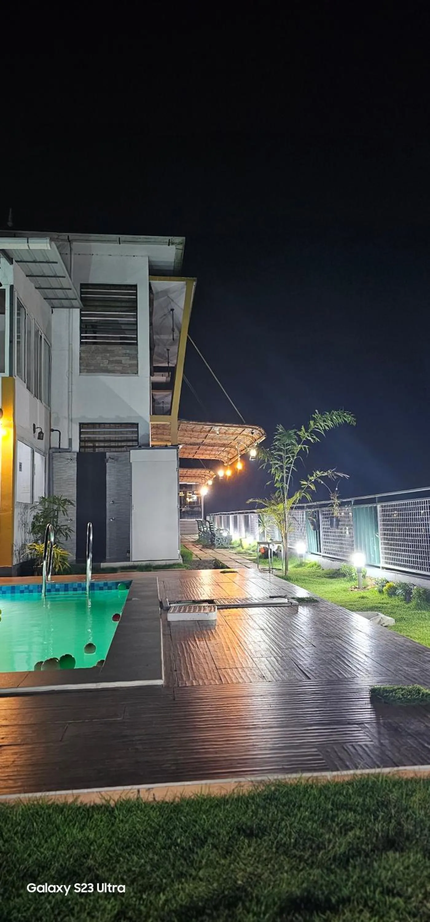 Property building in MIRAS PMC Lakeshore Resort