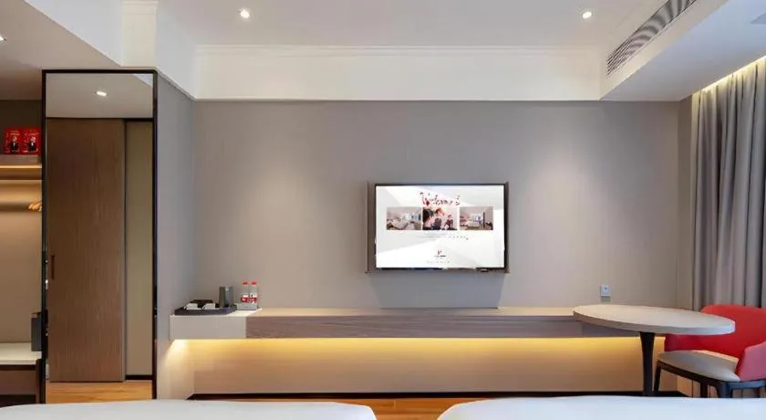 Bed in Borrman Hotel Nanning Wuming Center