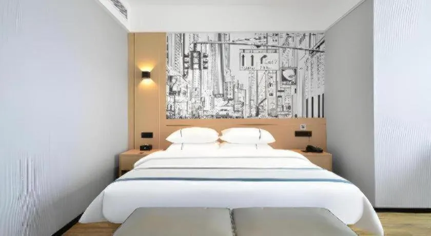 Bed in City Comfort Inn Yichang Sanxia Airport